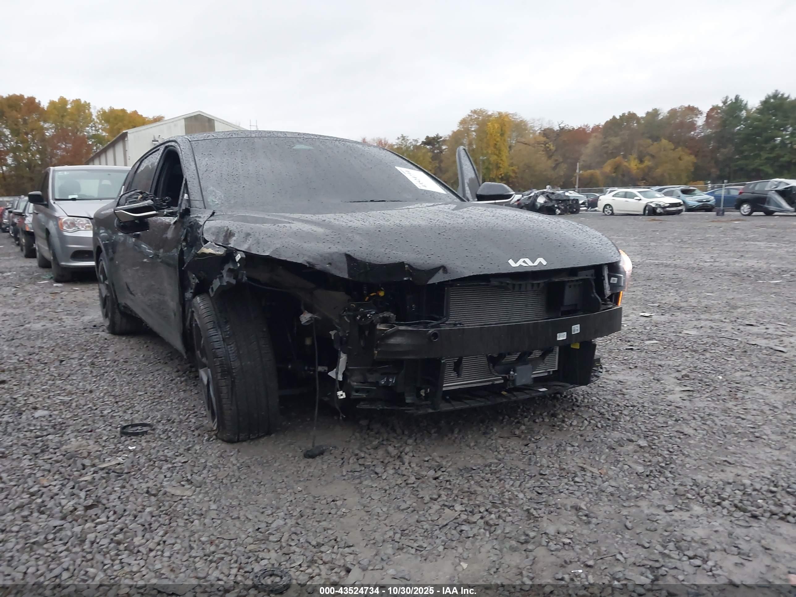 KIA K4 image 6