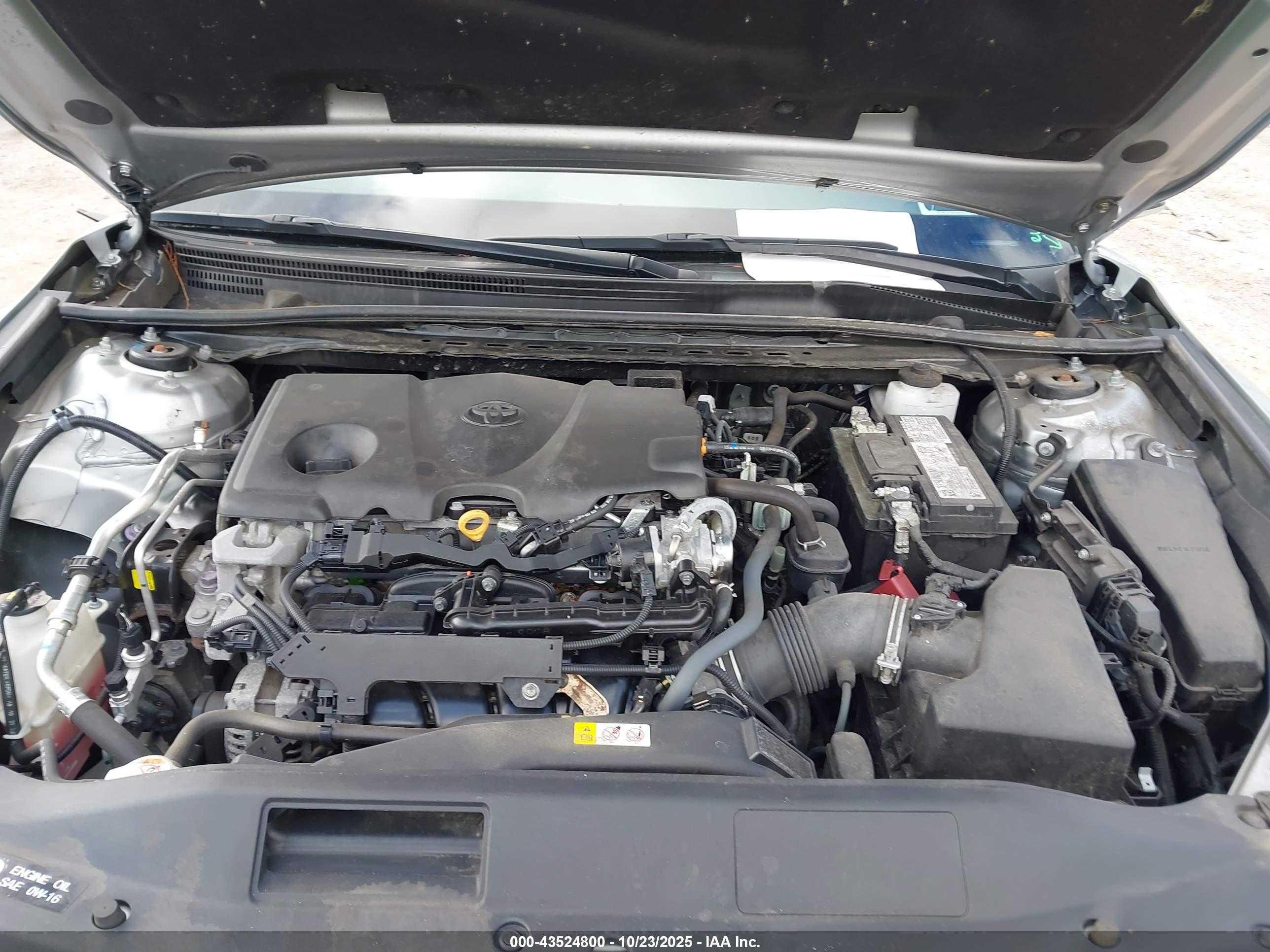 TOYOTA CAMRY image 10