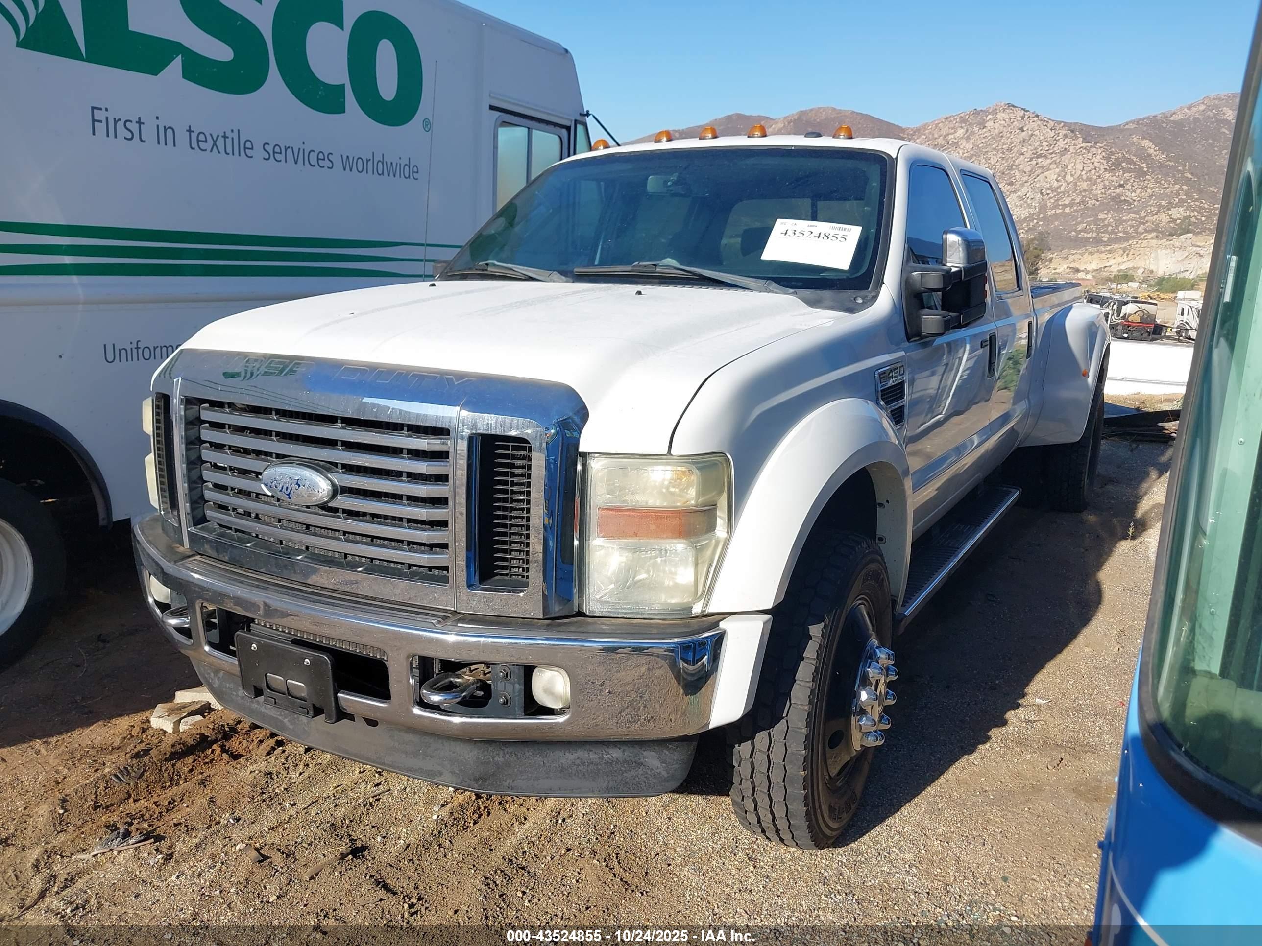 FORD F-450 image 2