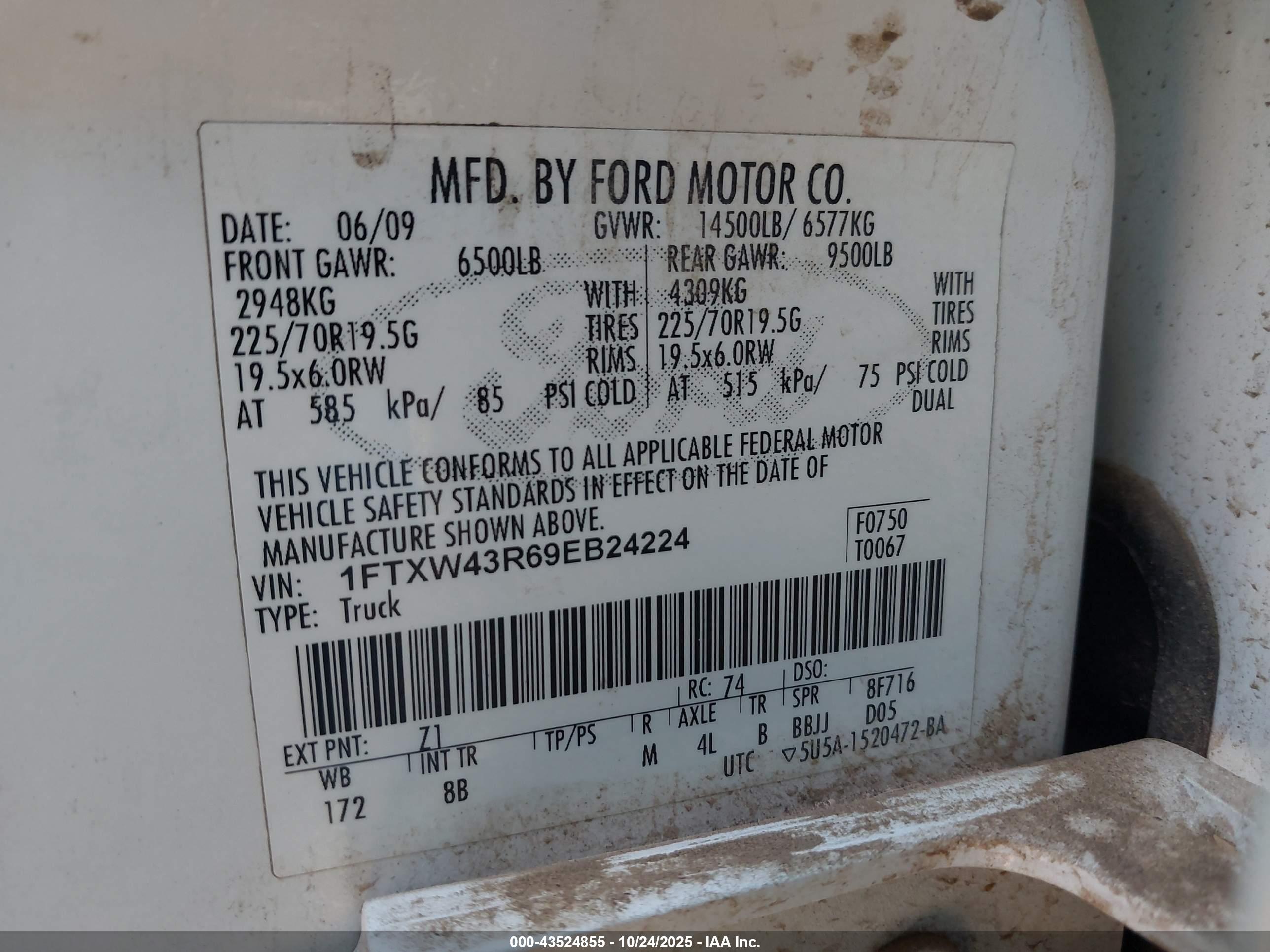 FORD F-450 image 9