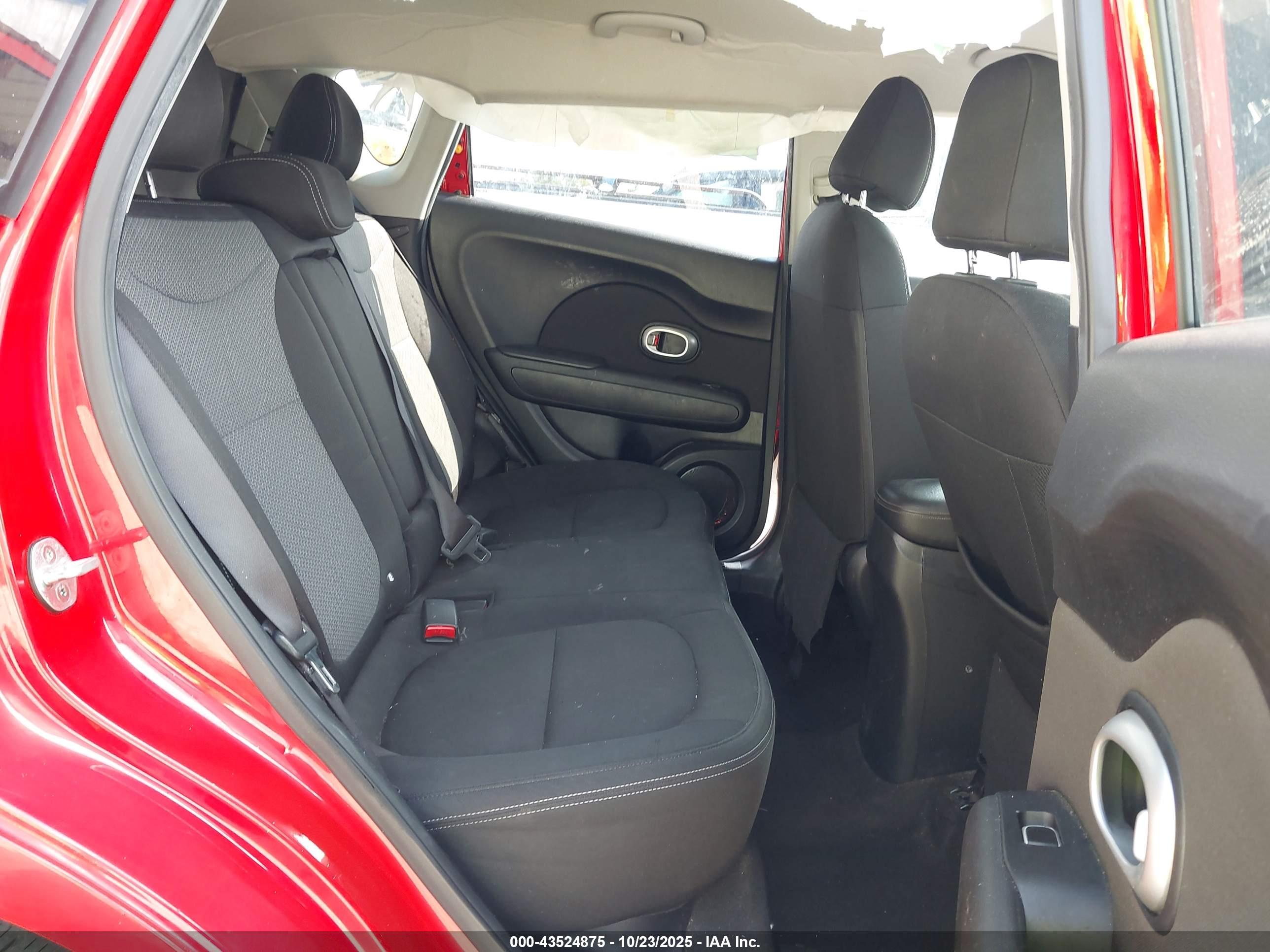 KIA SOUL image 8