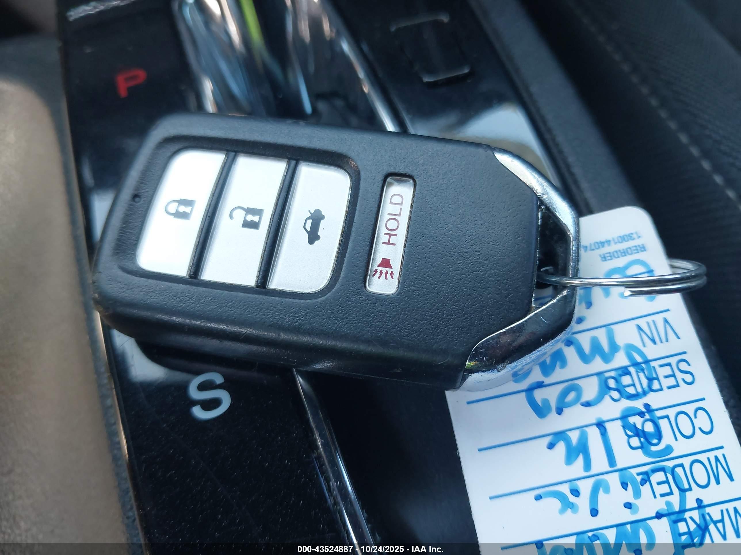 HONDA CIVIC image 11