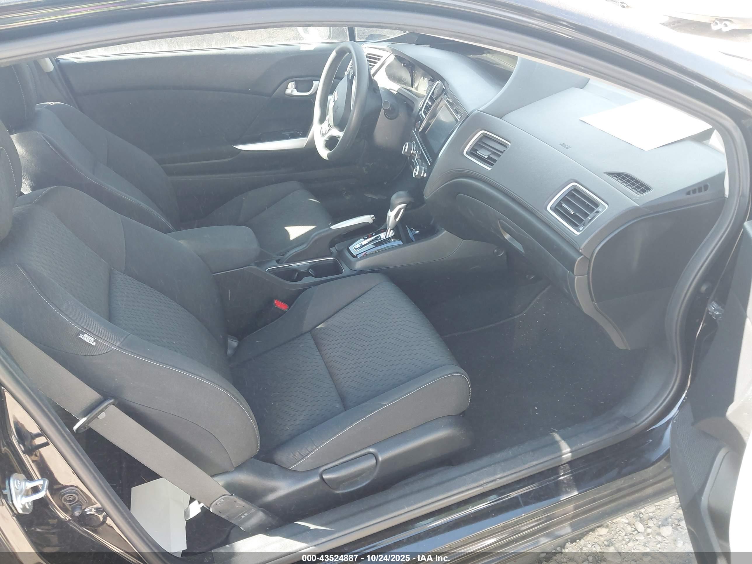 HONDA CIVIC image 5