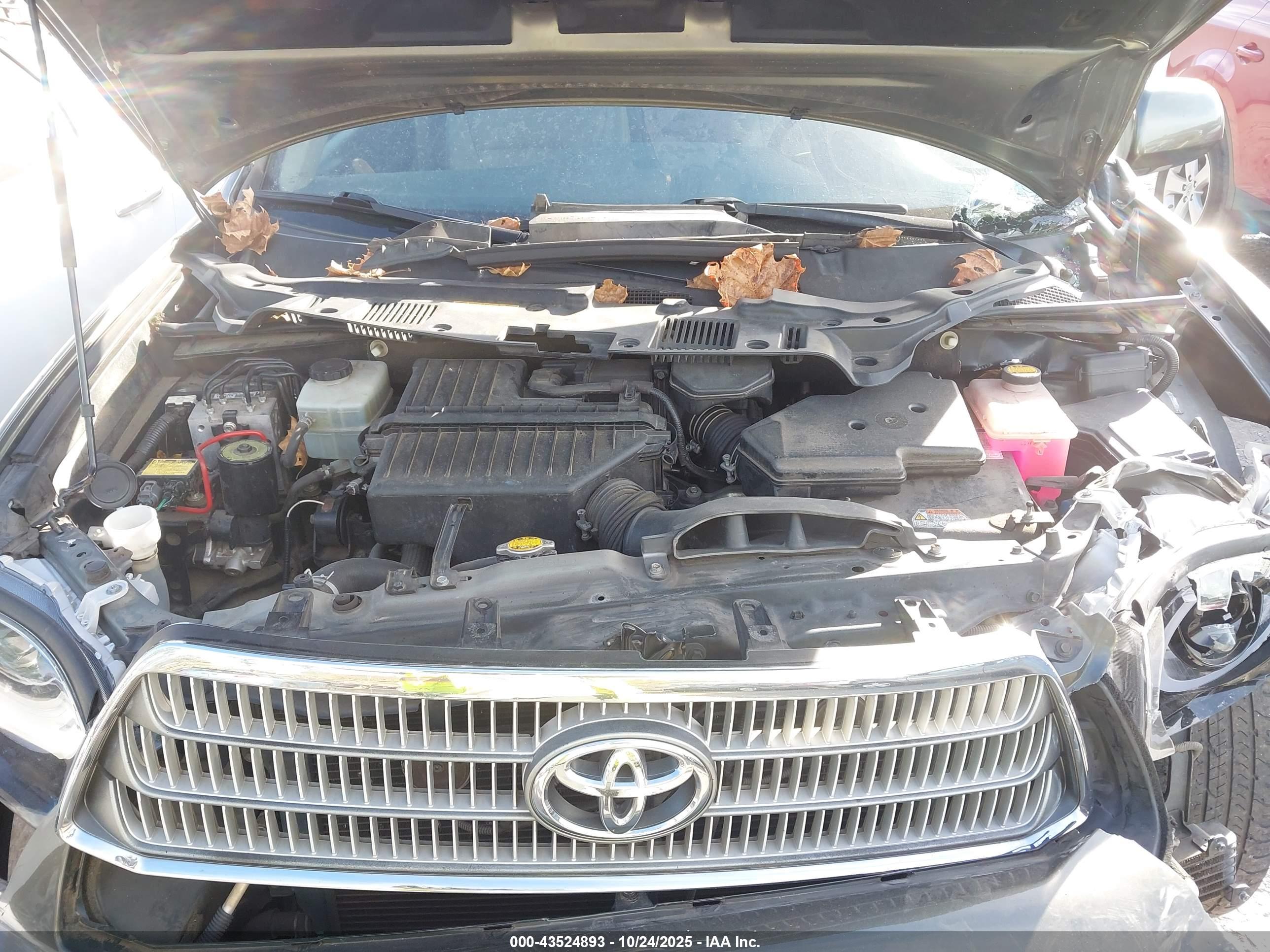 TOYOTA HIGHLANDER image 10