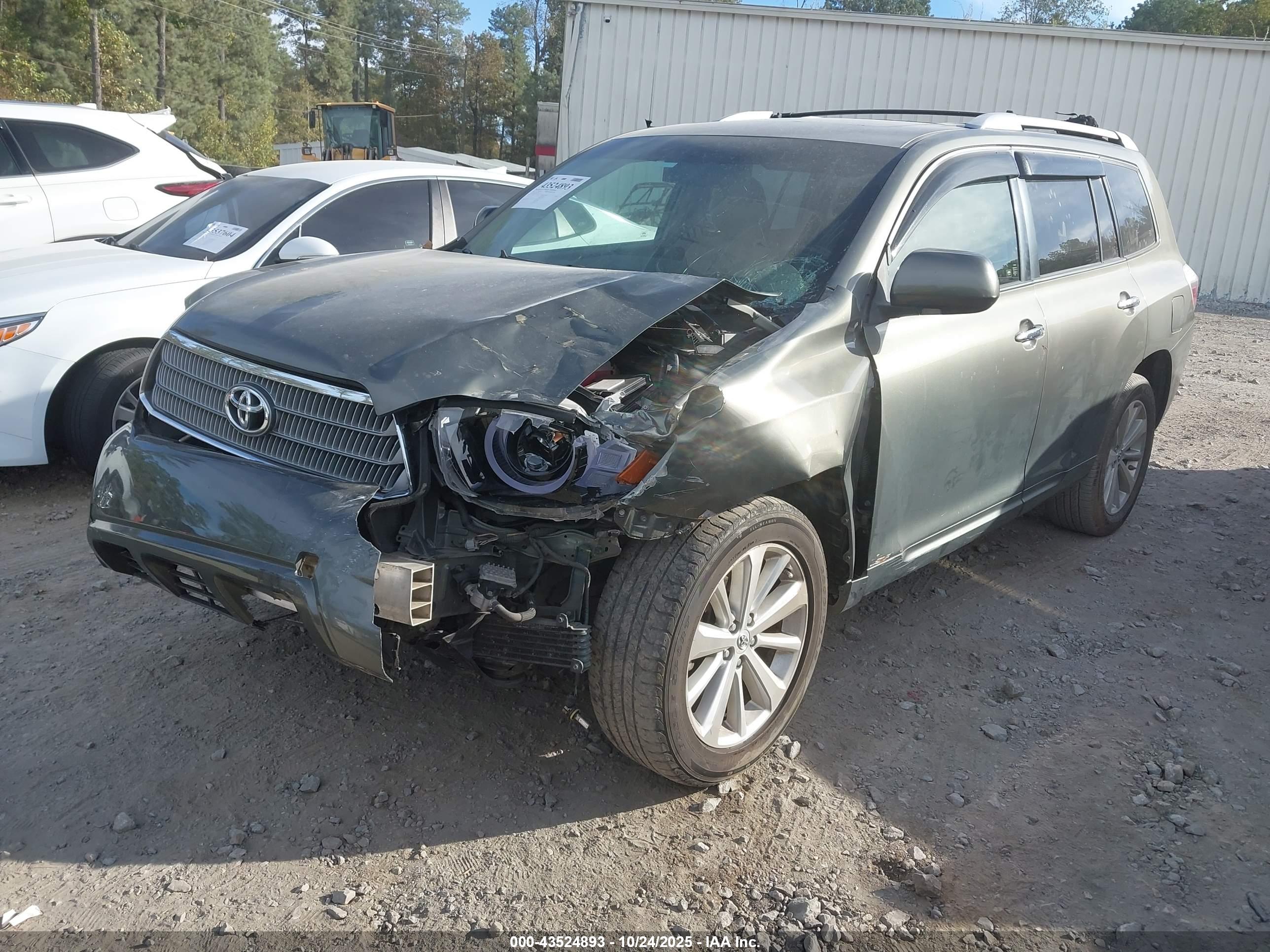 TOYOTA HIGHLANDER image 2