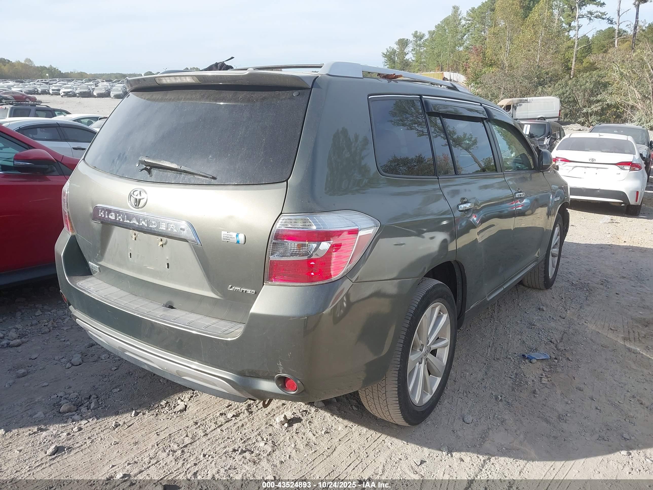 TOYOTA HIGHLANDER image 4