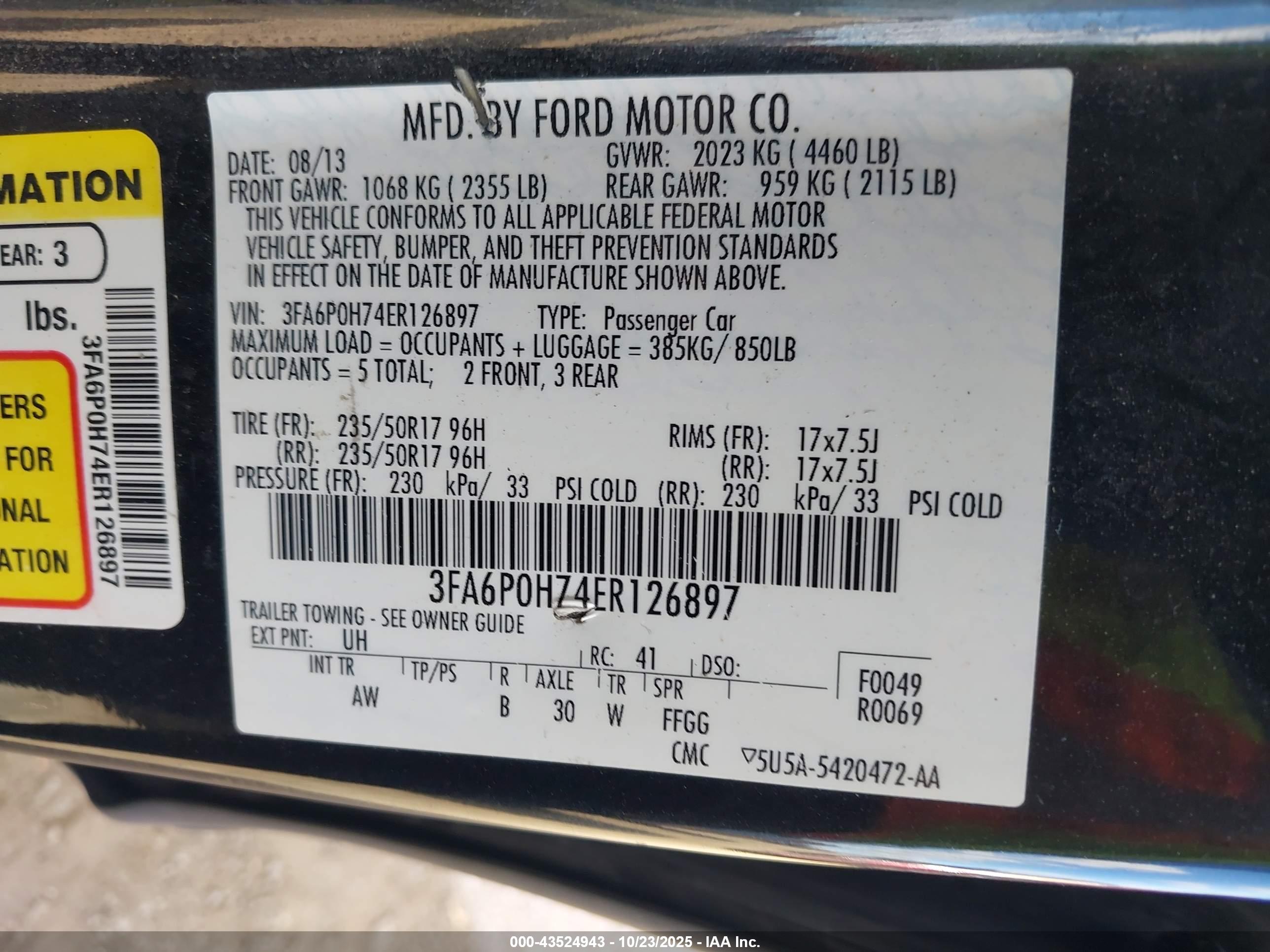 FORD FUSION image 9