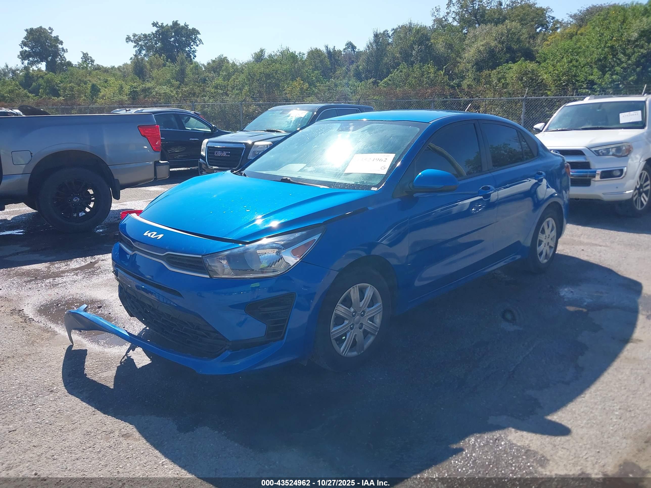KIA RIO image 2