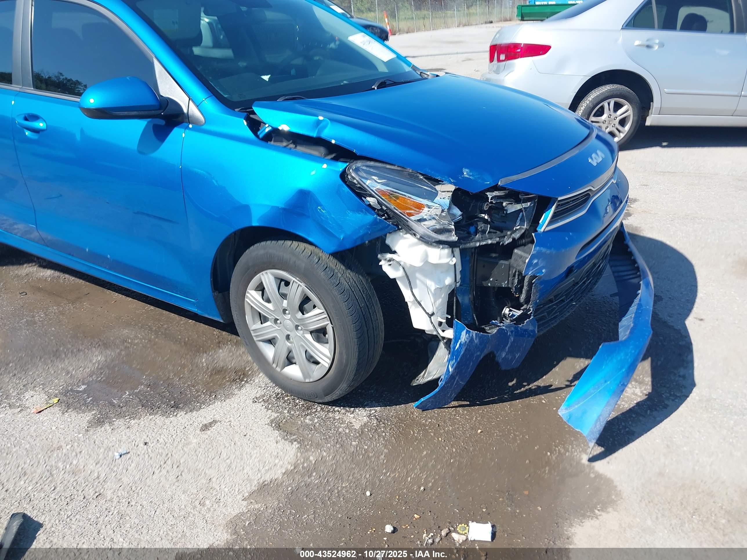 KIA RIO image 6