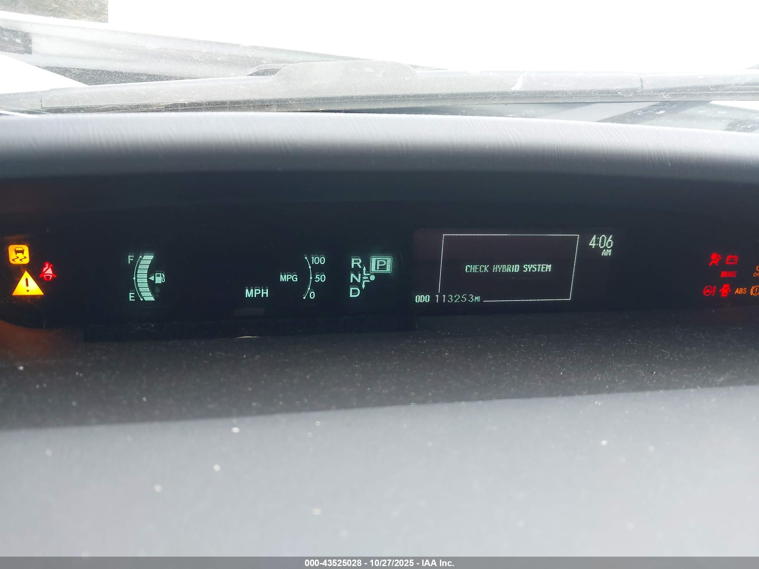 TOYOTA PRIUS image 7