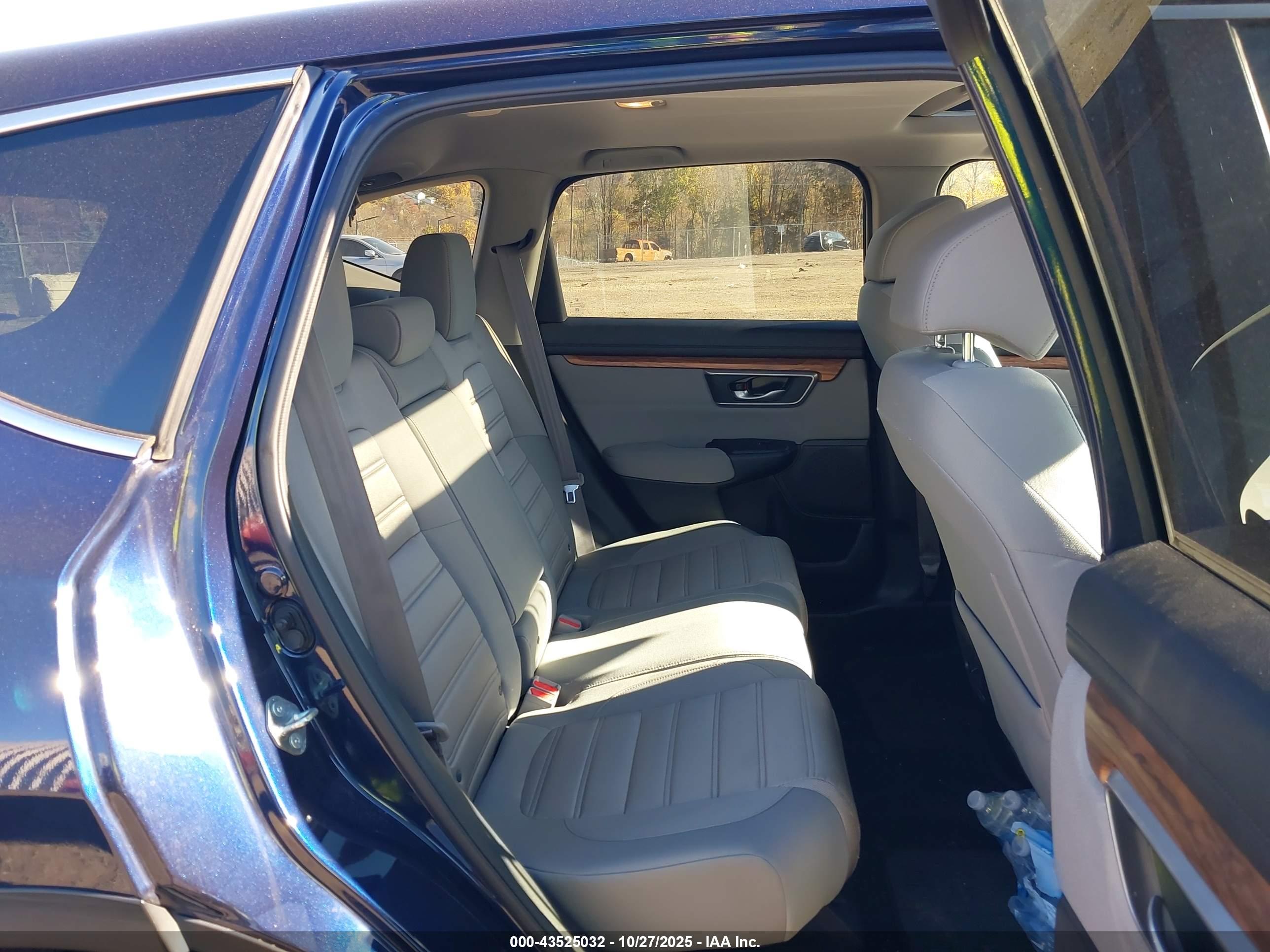 HONDA CR-V image 8