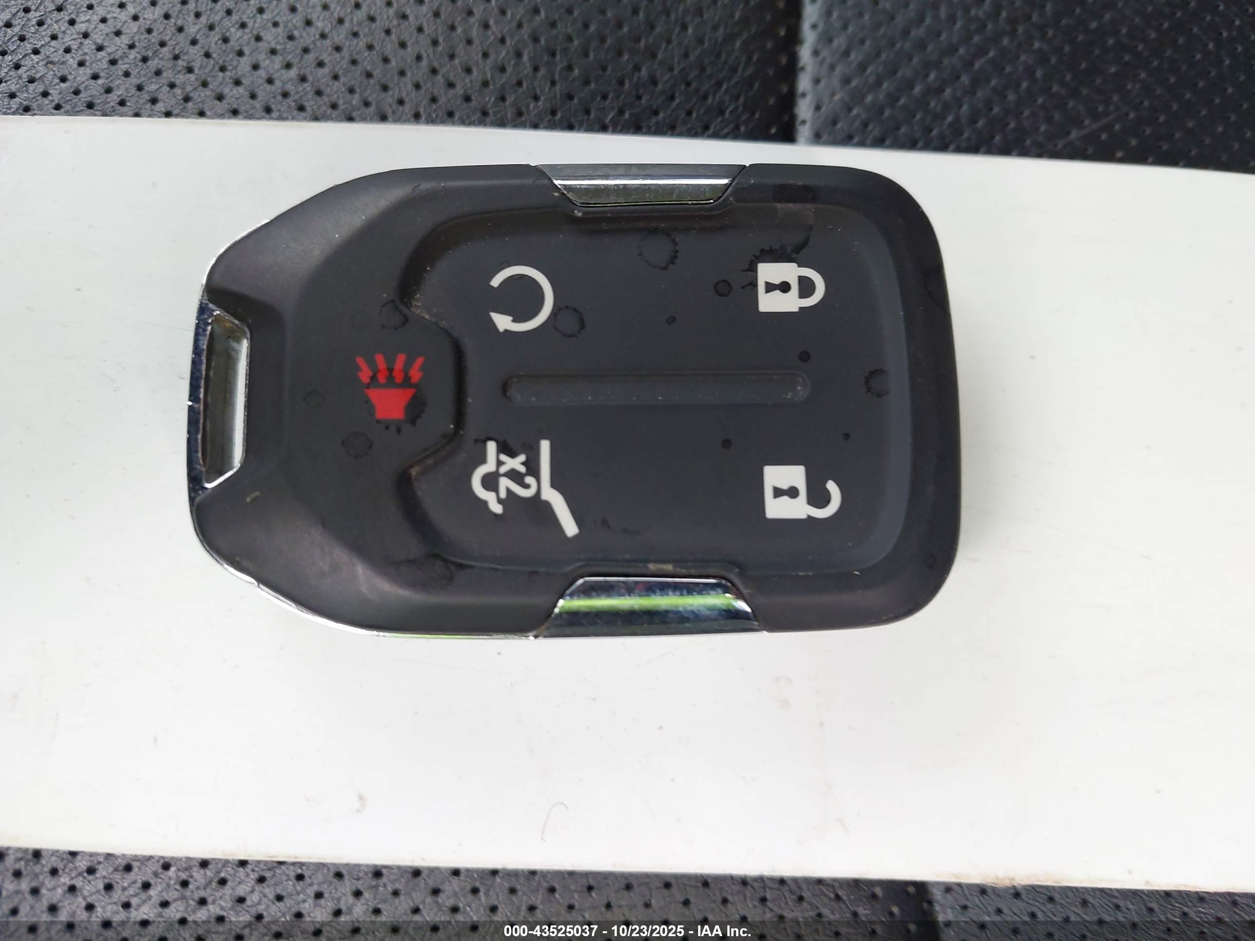 GMC TERRAIN image 11