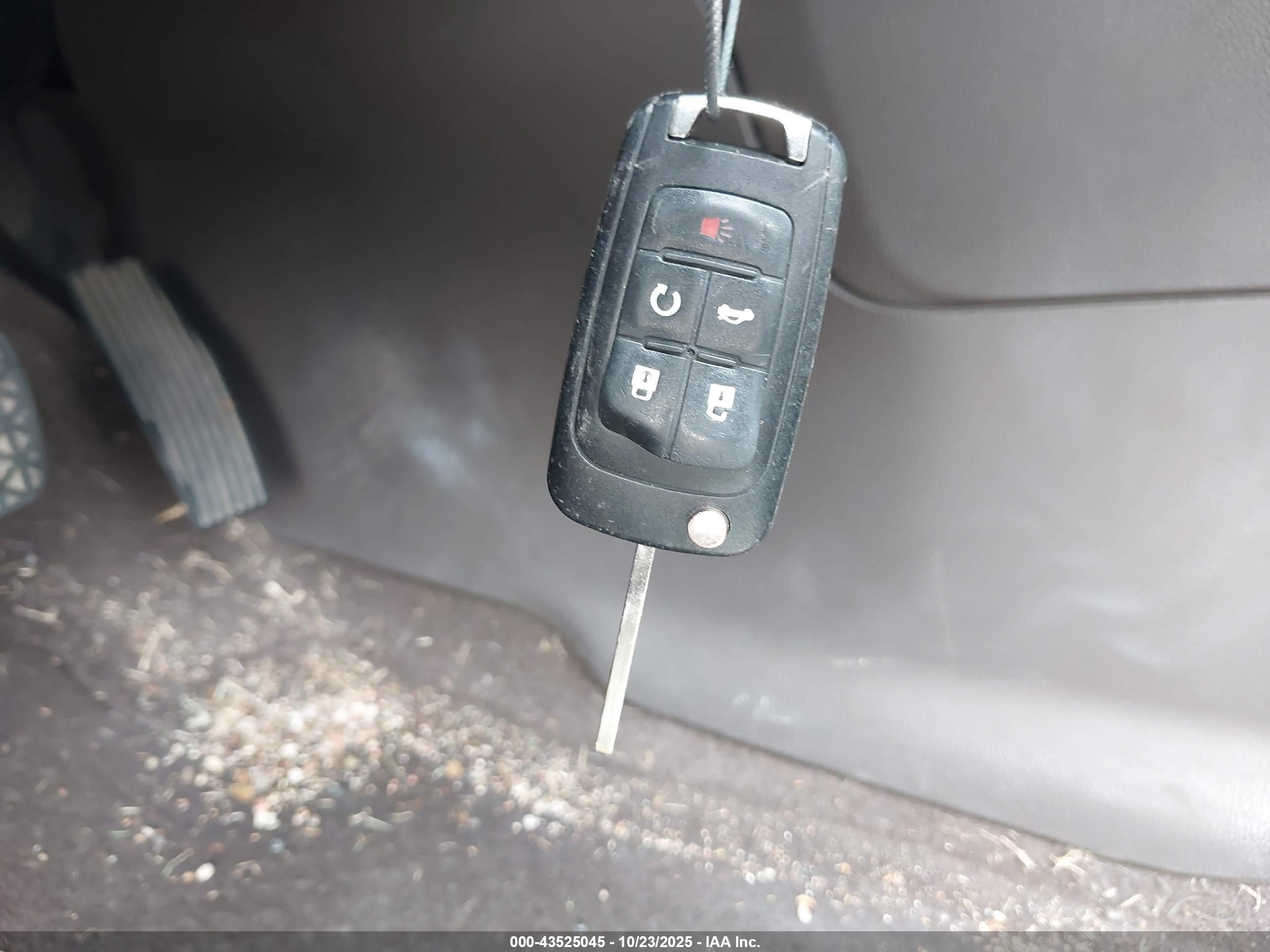 BUICK VERANO image 11