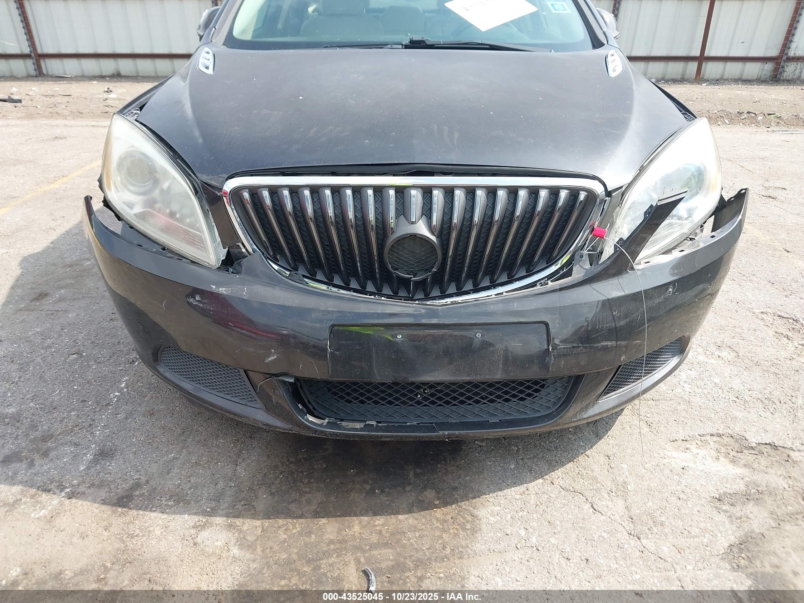 BUICK VERANO image 6