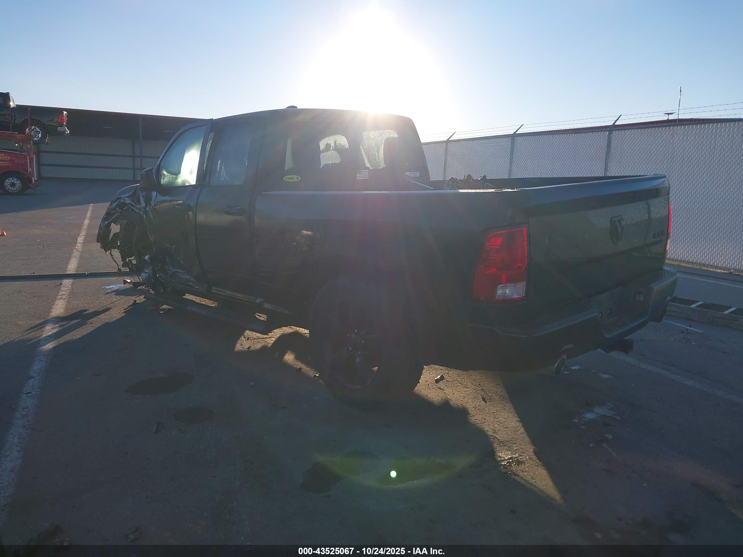 RAM 1500 image 3