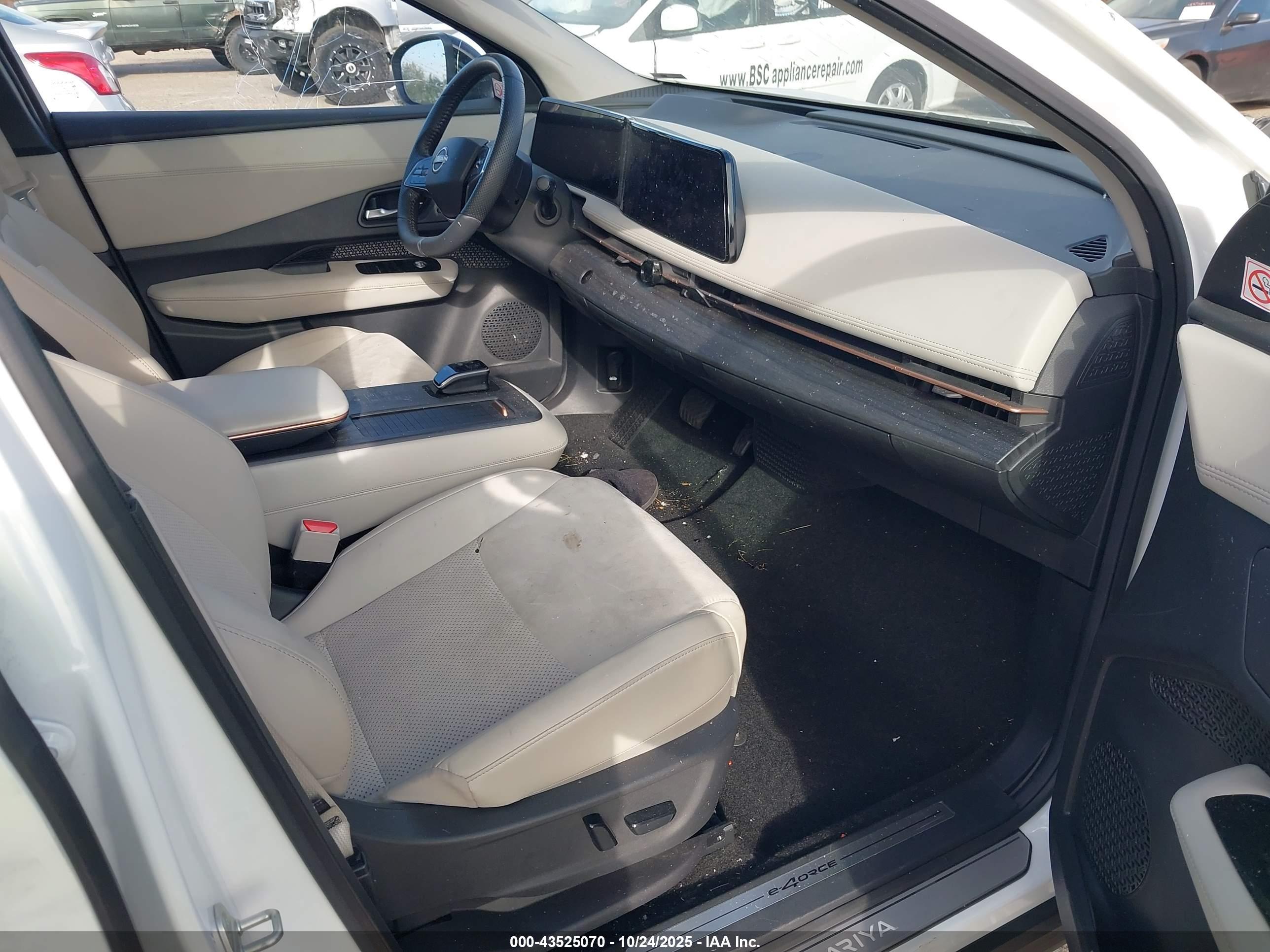 NISSAN ARIYA image 5