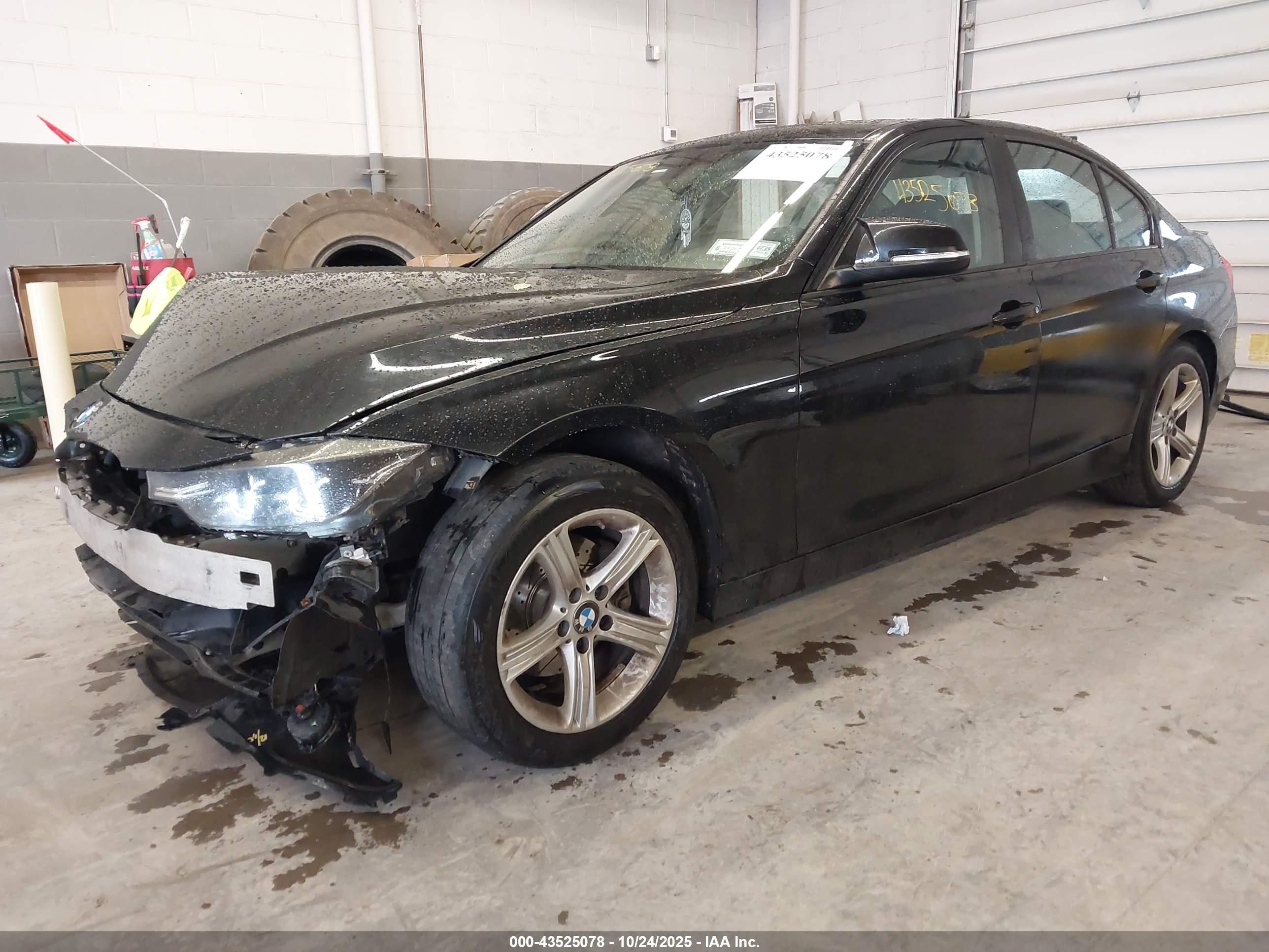 BMW 328I image 2