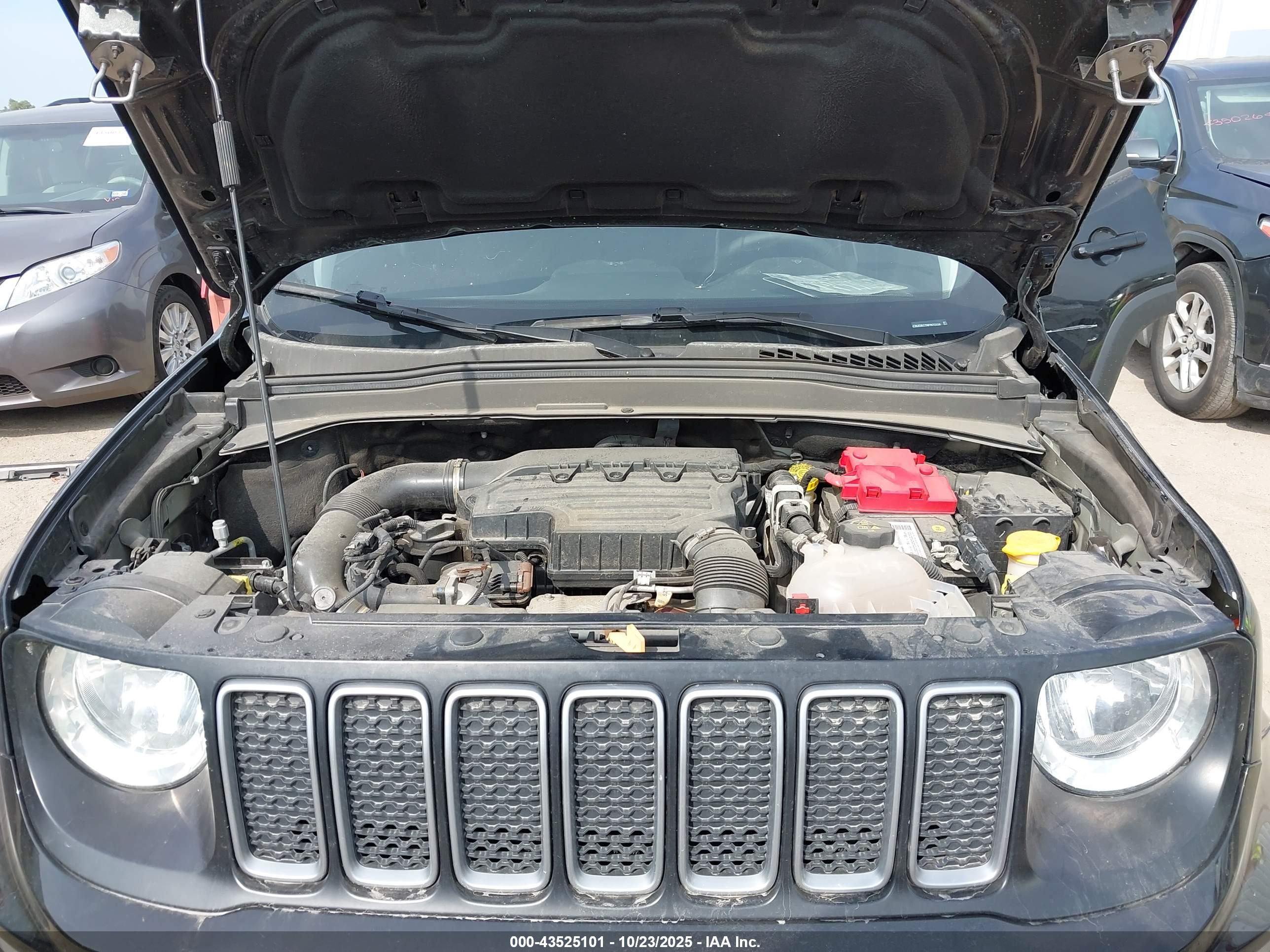 JEEP RENEGADE image 10