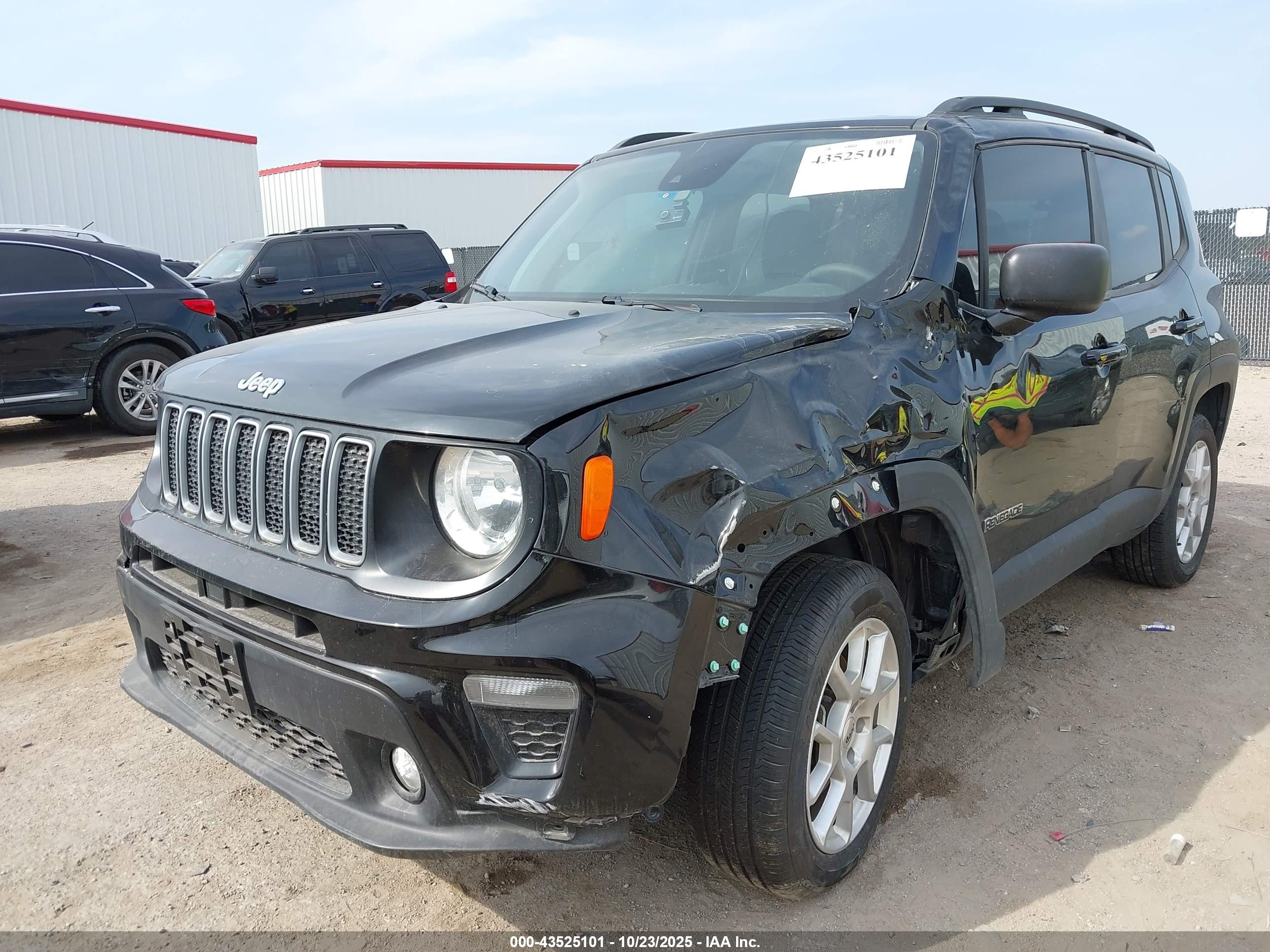 JEEP RENEGADE image 6