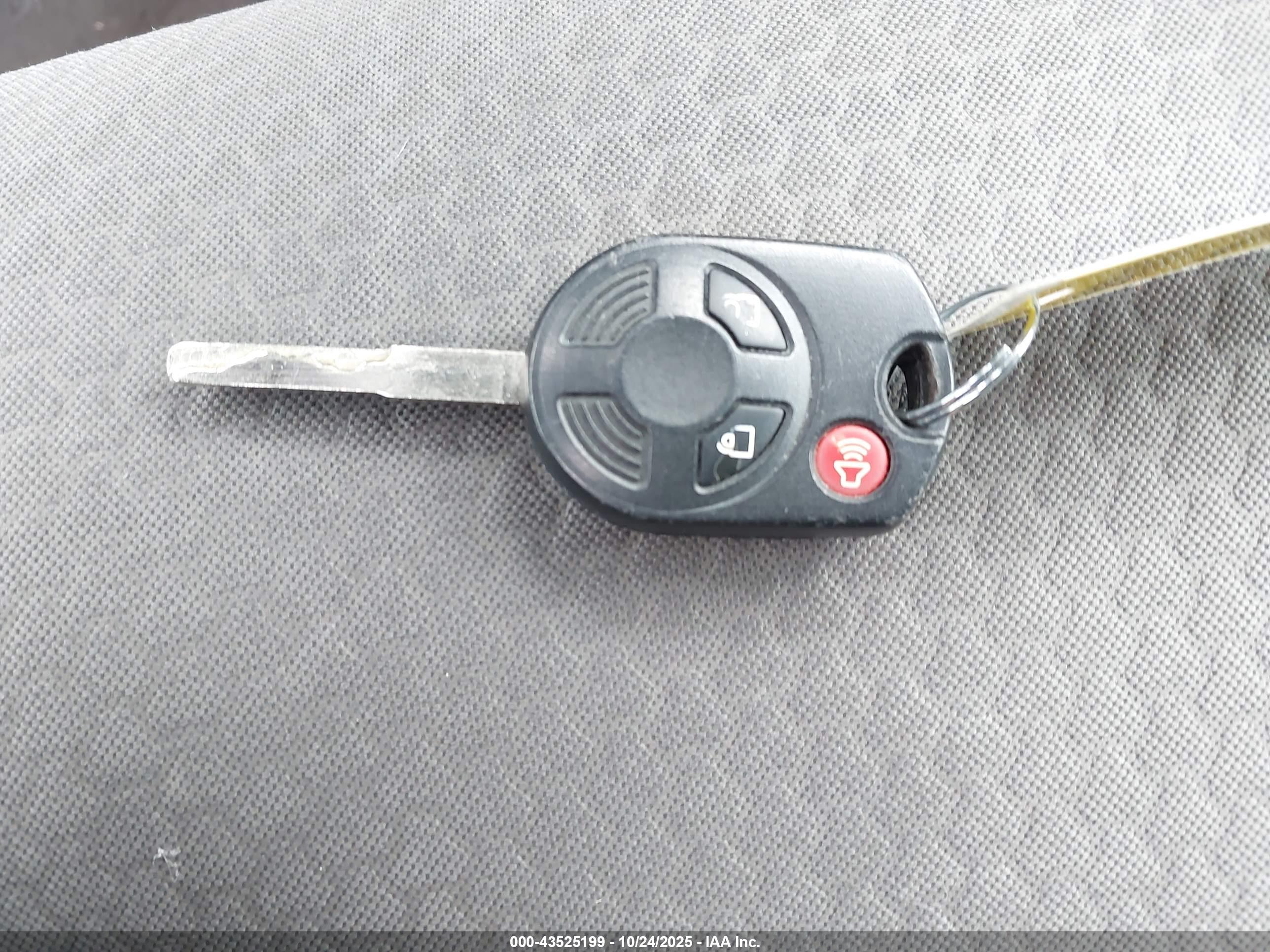 FORD ESCAPE image 11