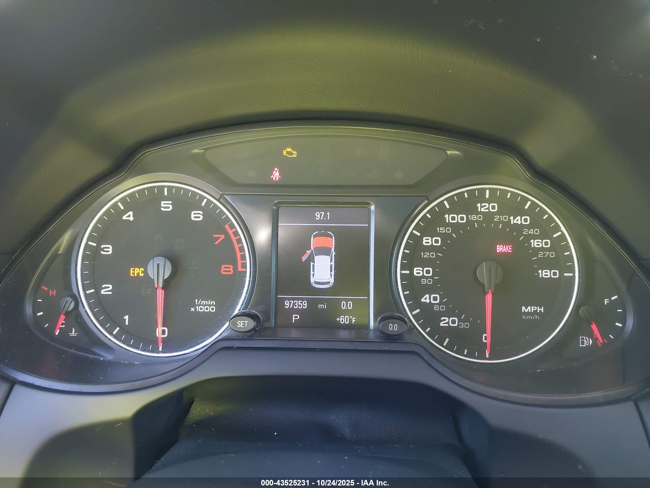 AUDI Q5 image 7