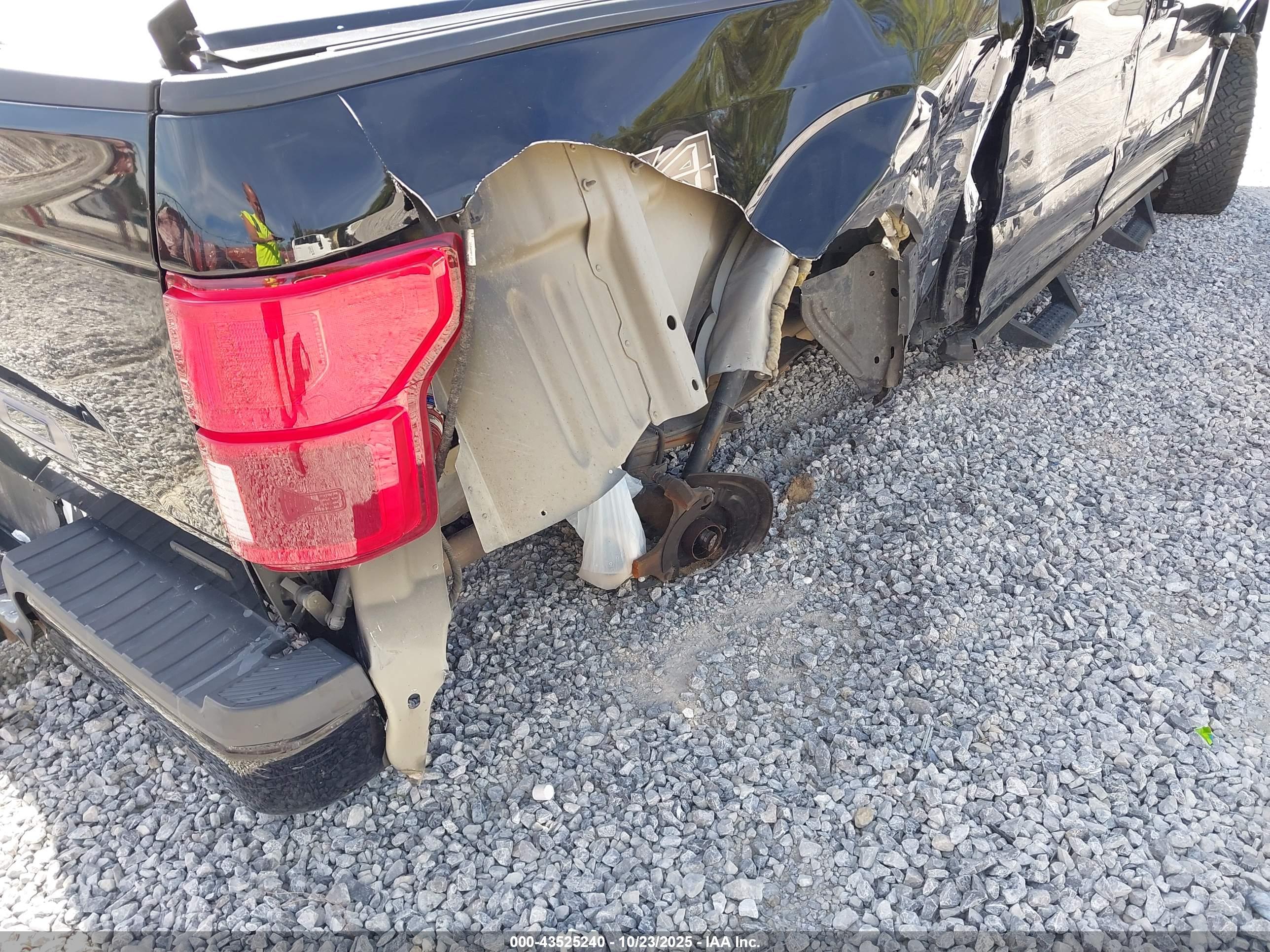 FORD F-150 image 6