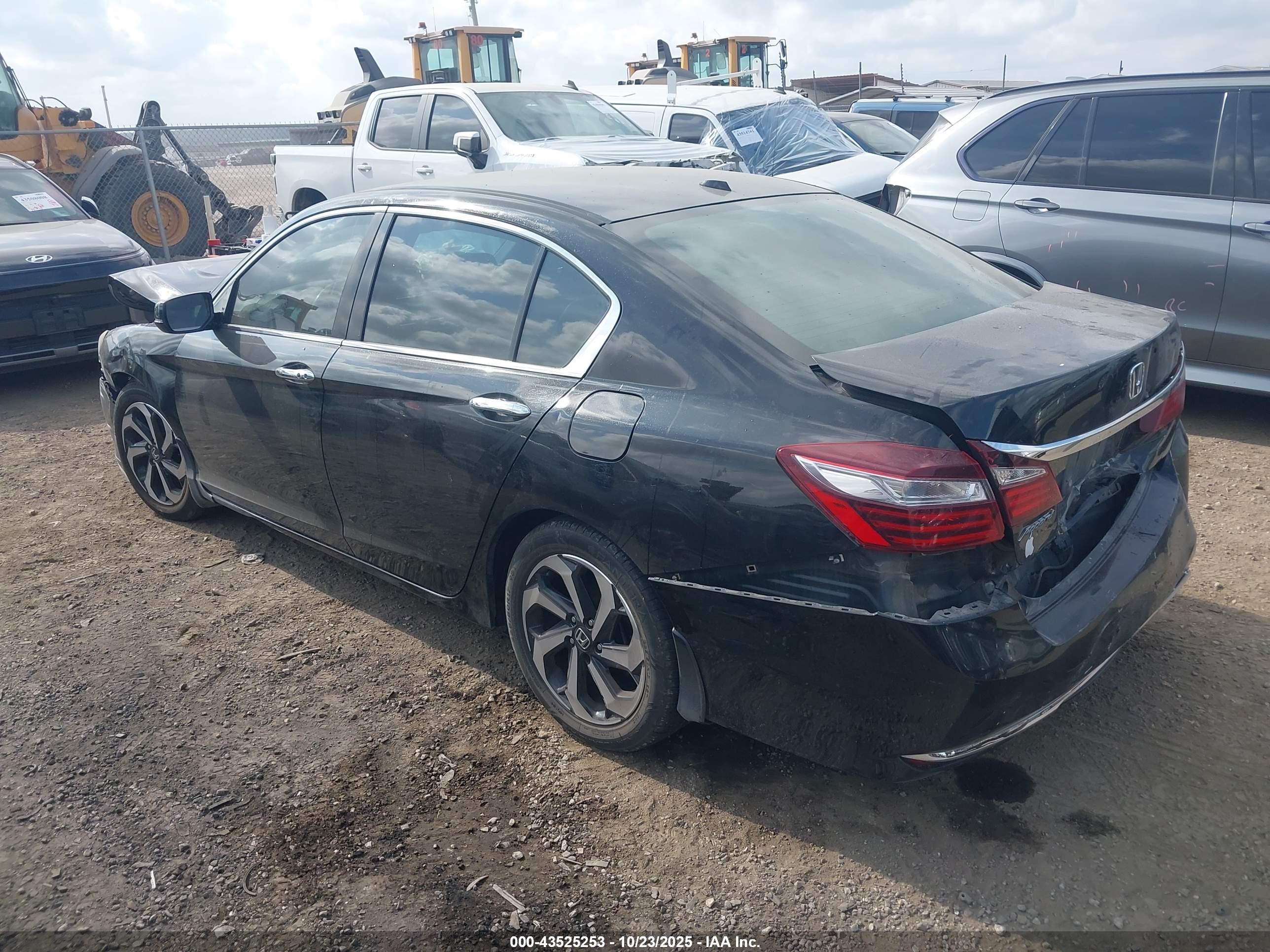 HONDA ACCORD image 3