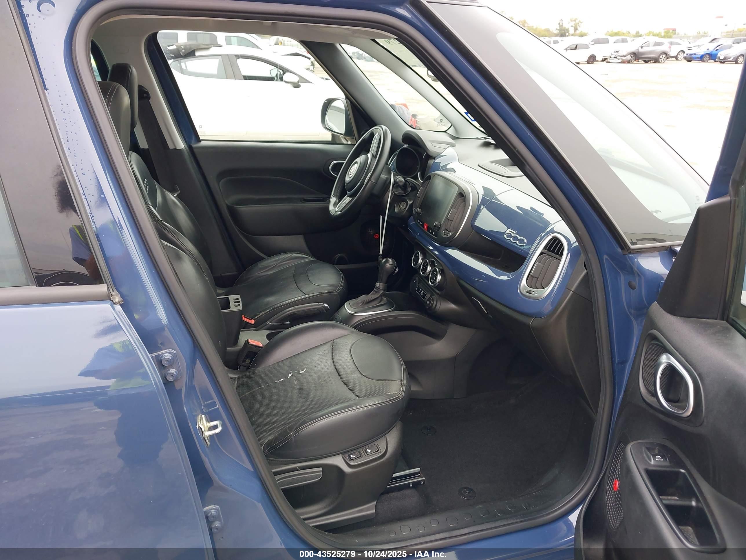 FIAT 500L image 5