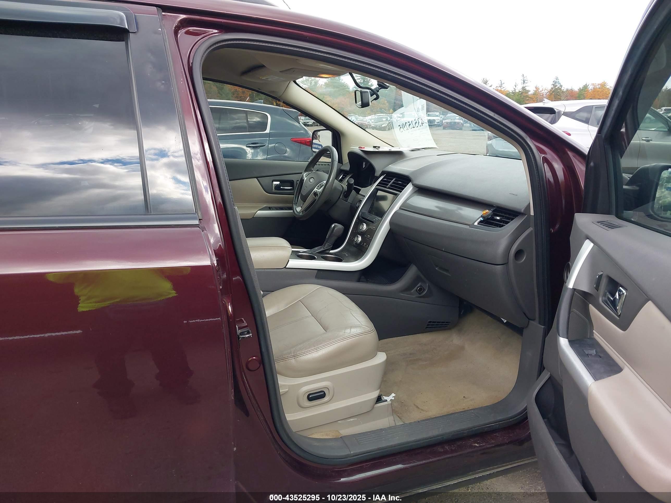 FORD EDGE image 5