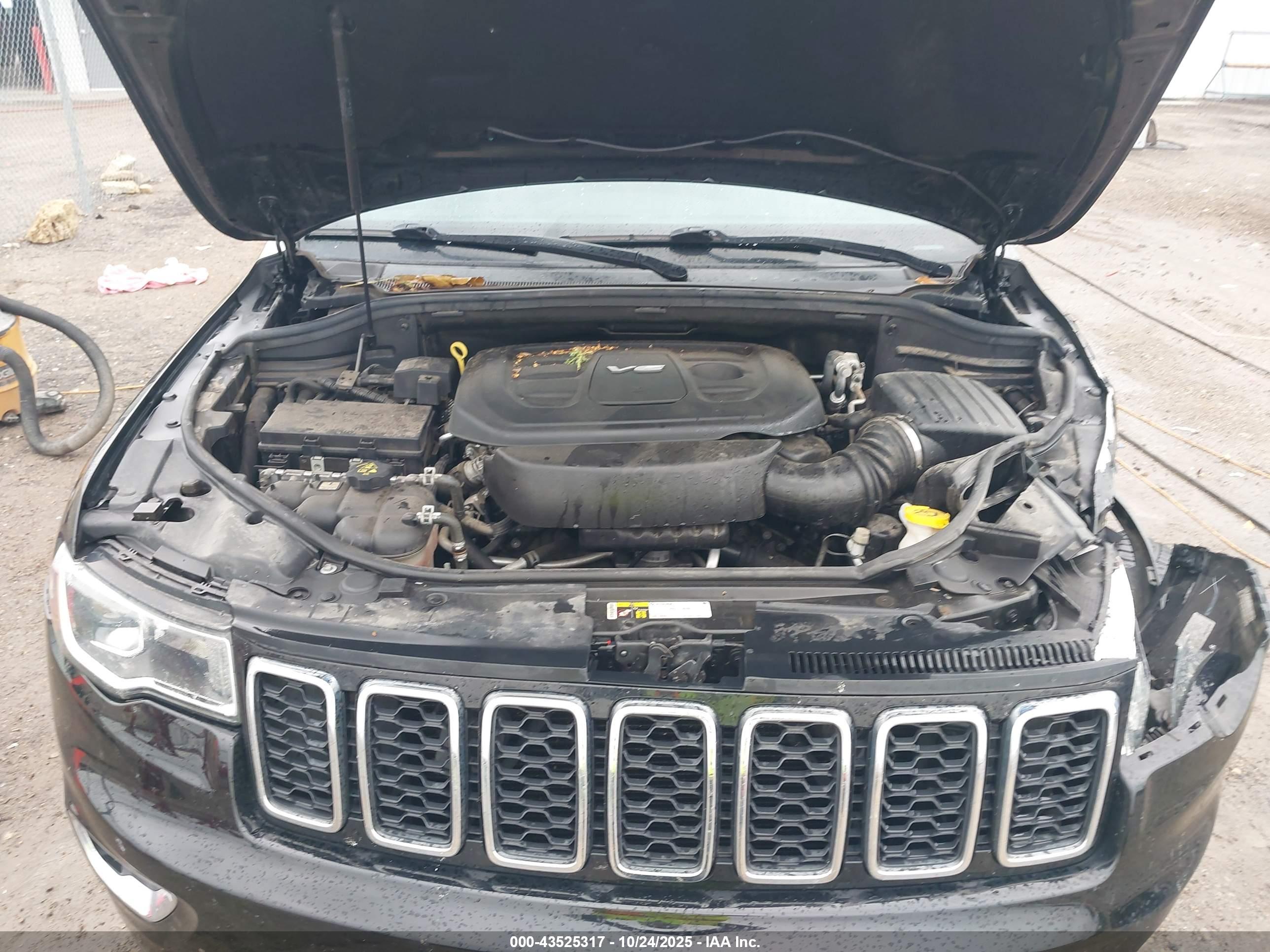 JEEP GRAND image 10