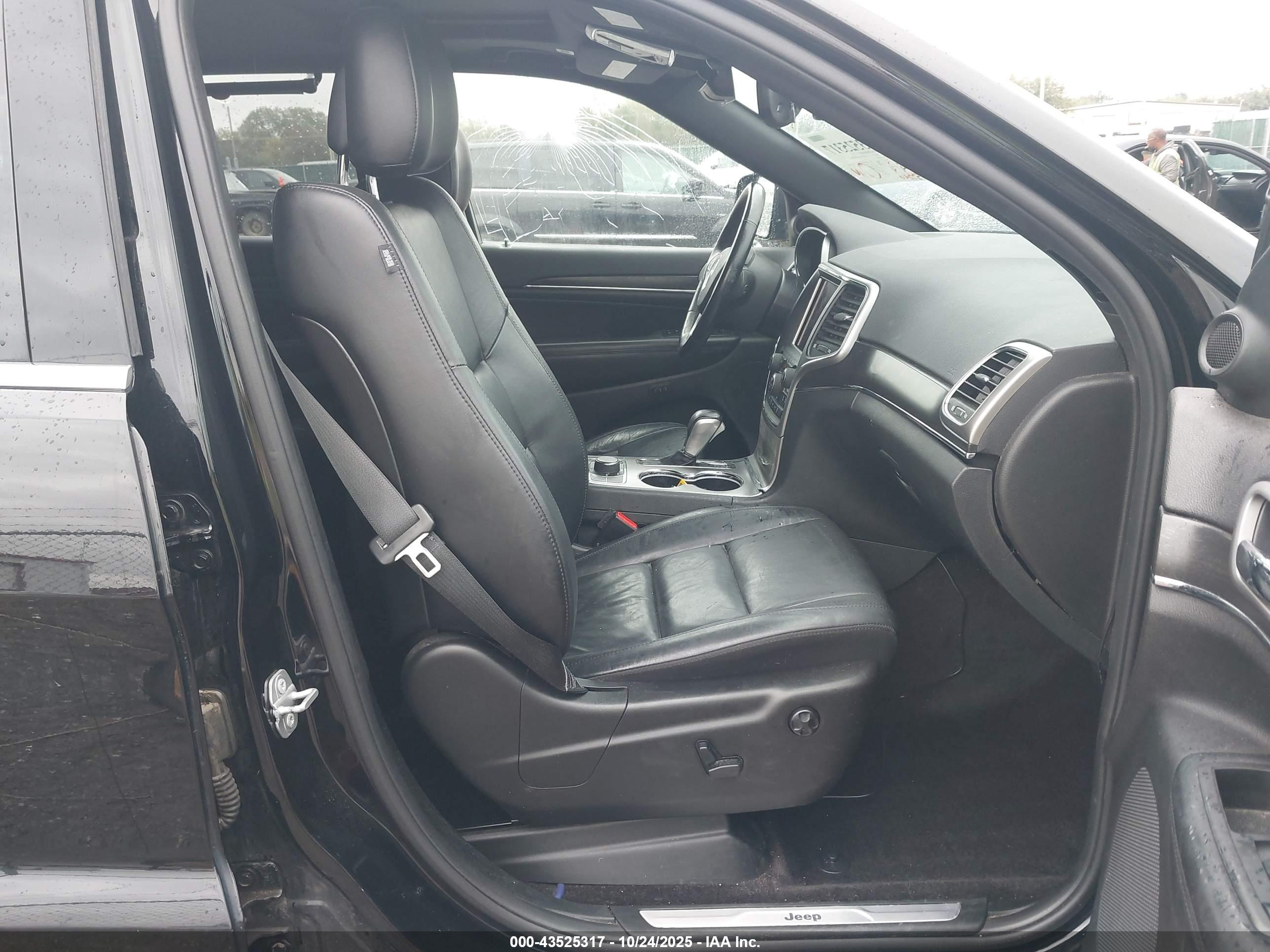 JEEP GRAND image 5