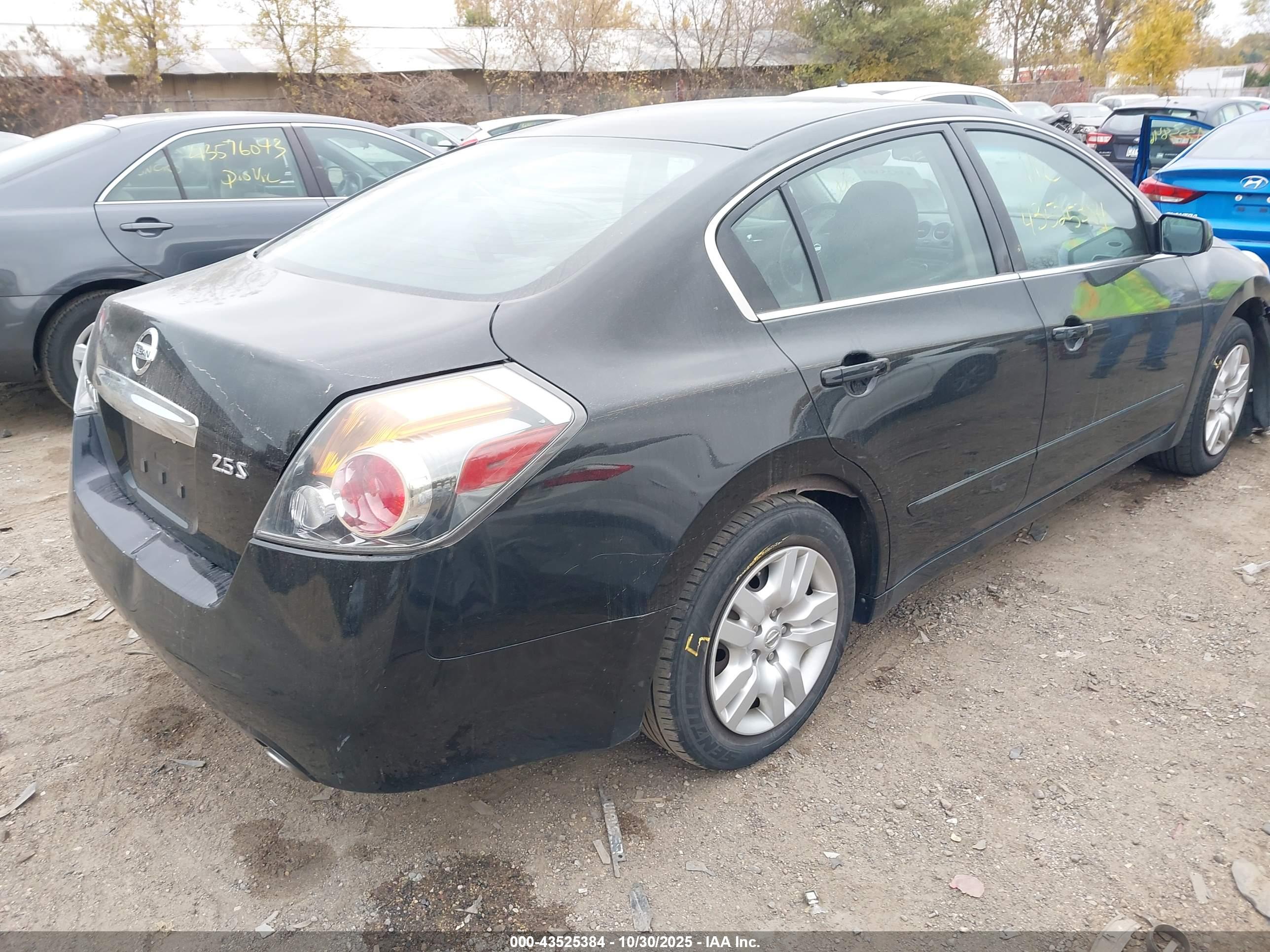 NISSAN ALTIMA image 4