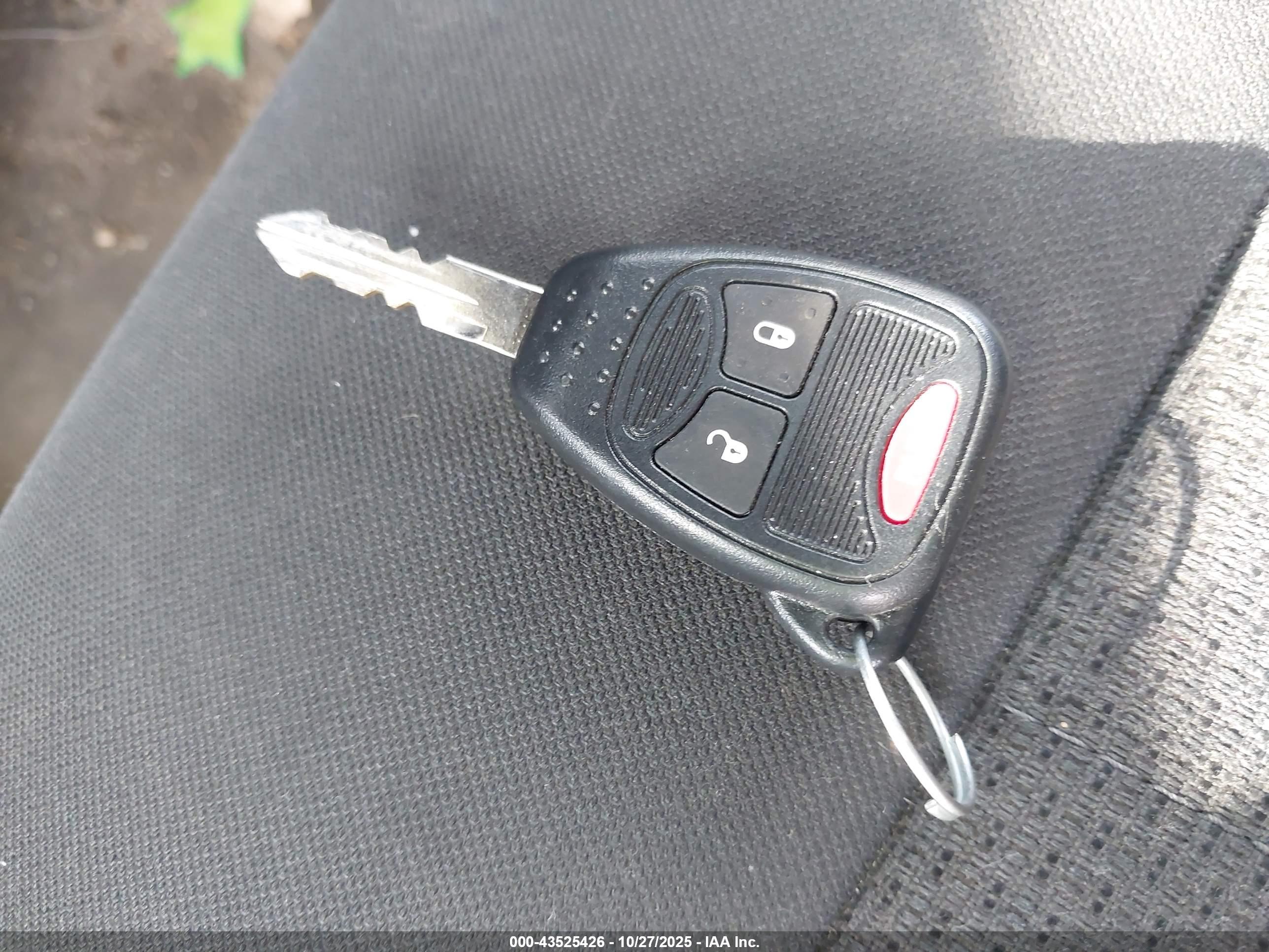 JEEP LIBERTY image 11