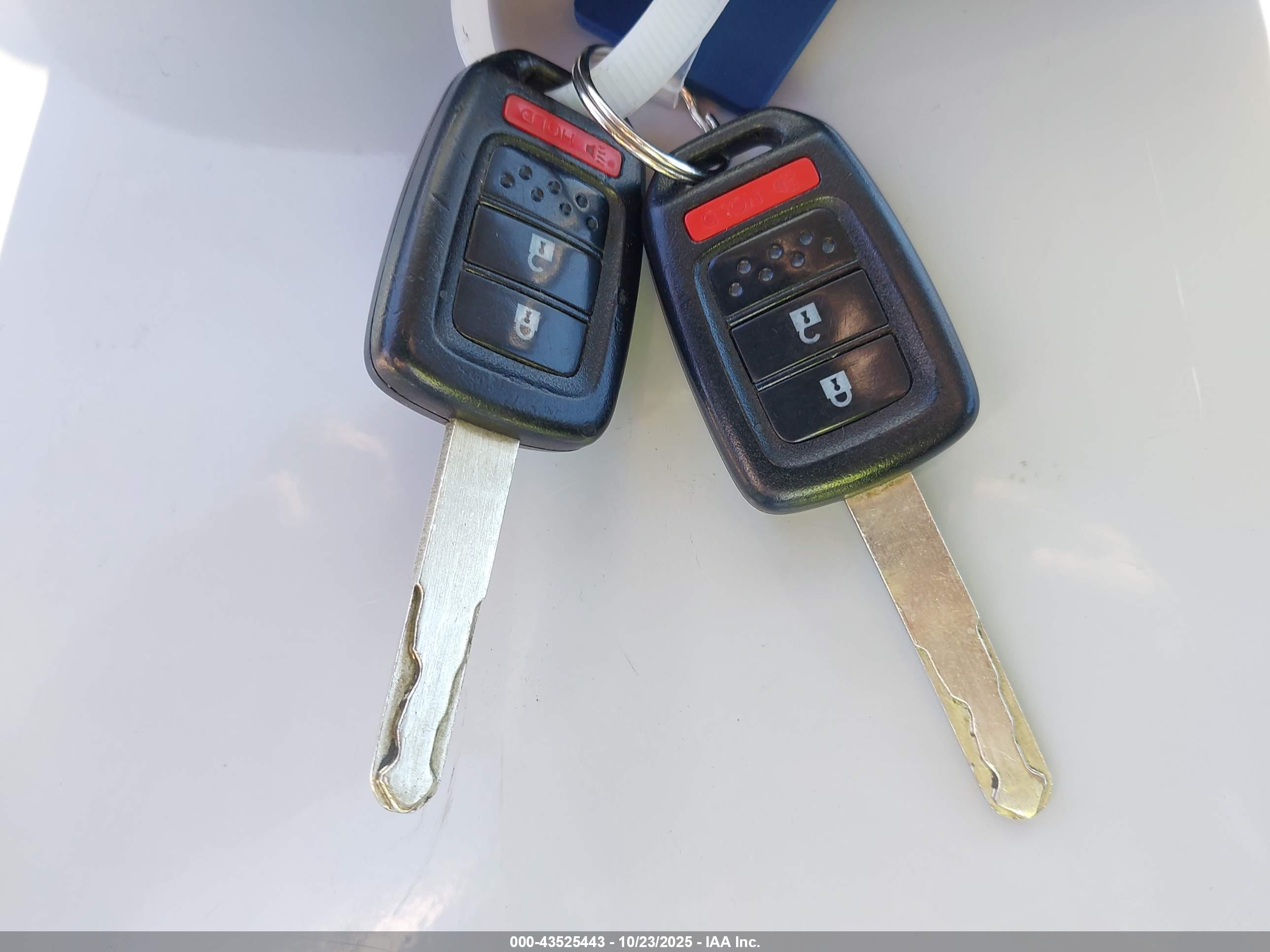 HONDA CR-V image 11