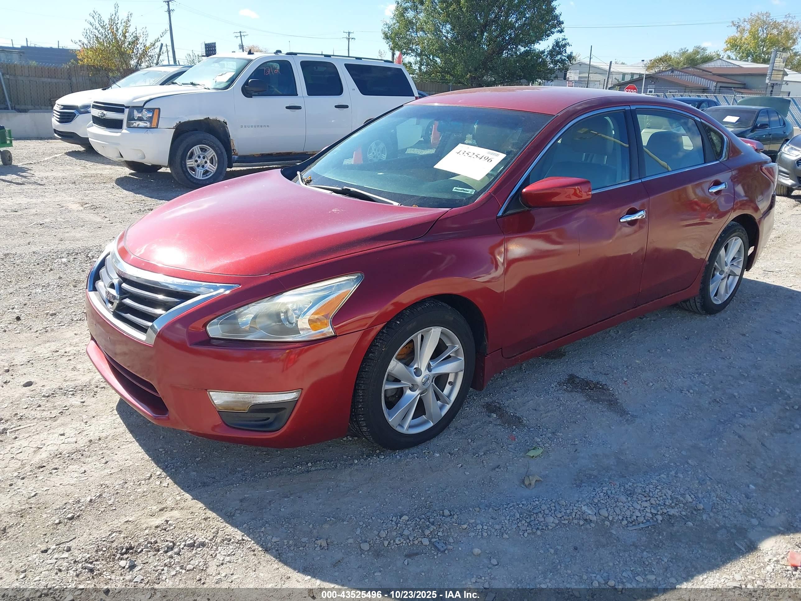 NISSAN ALTIMA image 2