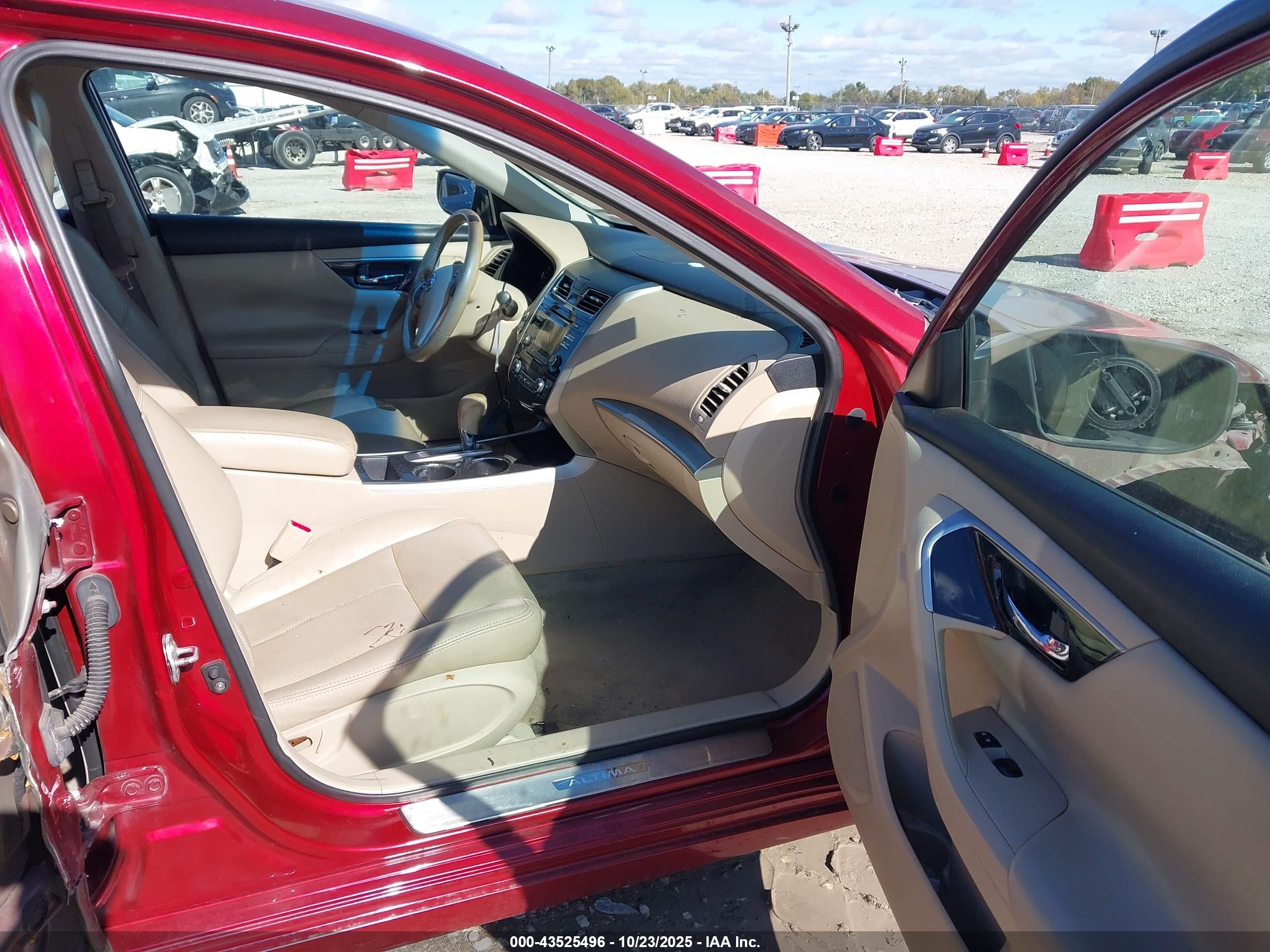 NISSAN ALTIMA image 5