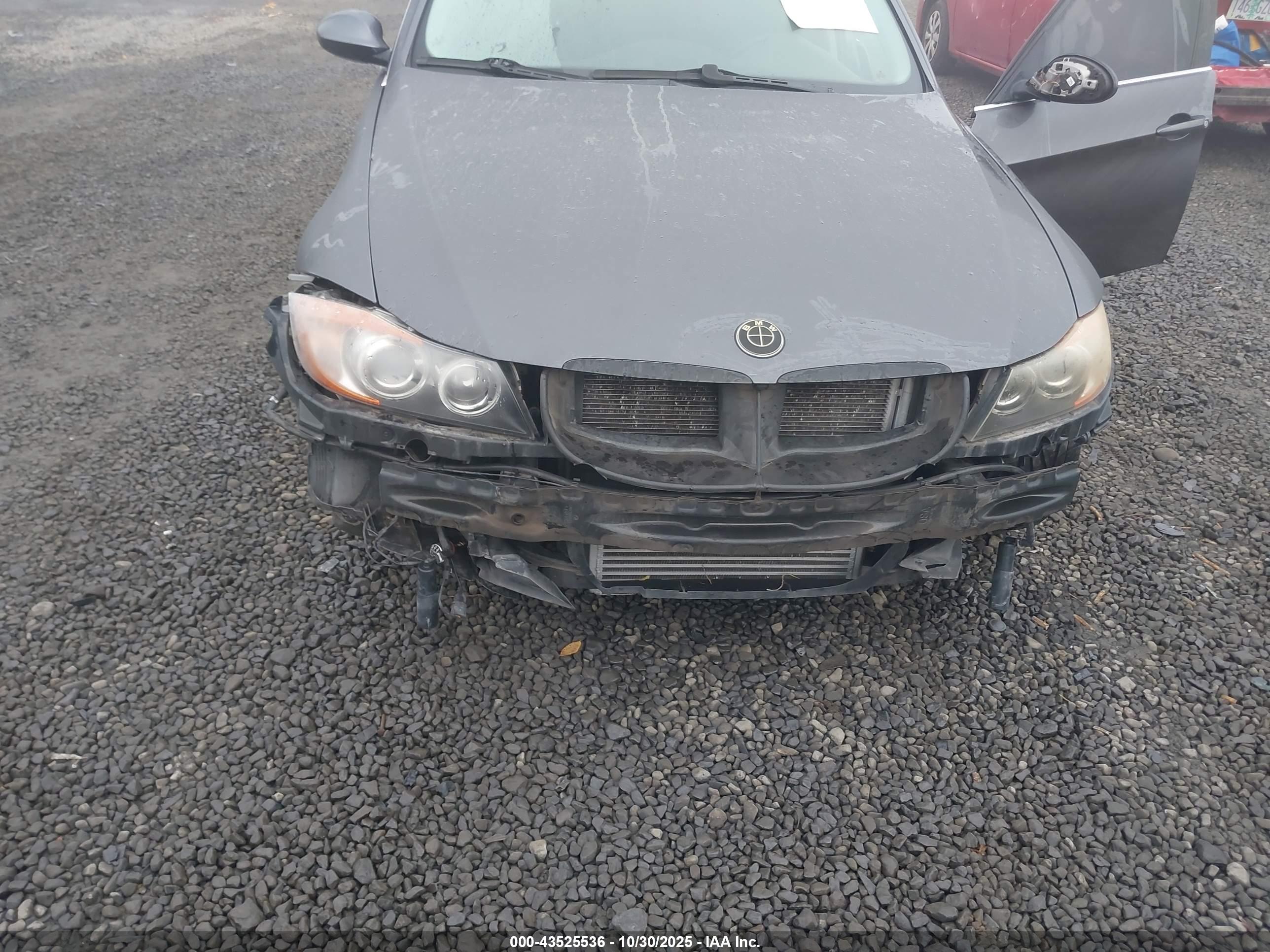 BMW 335I image 6
