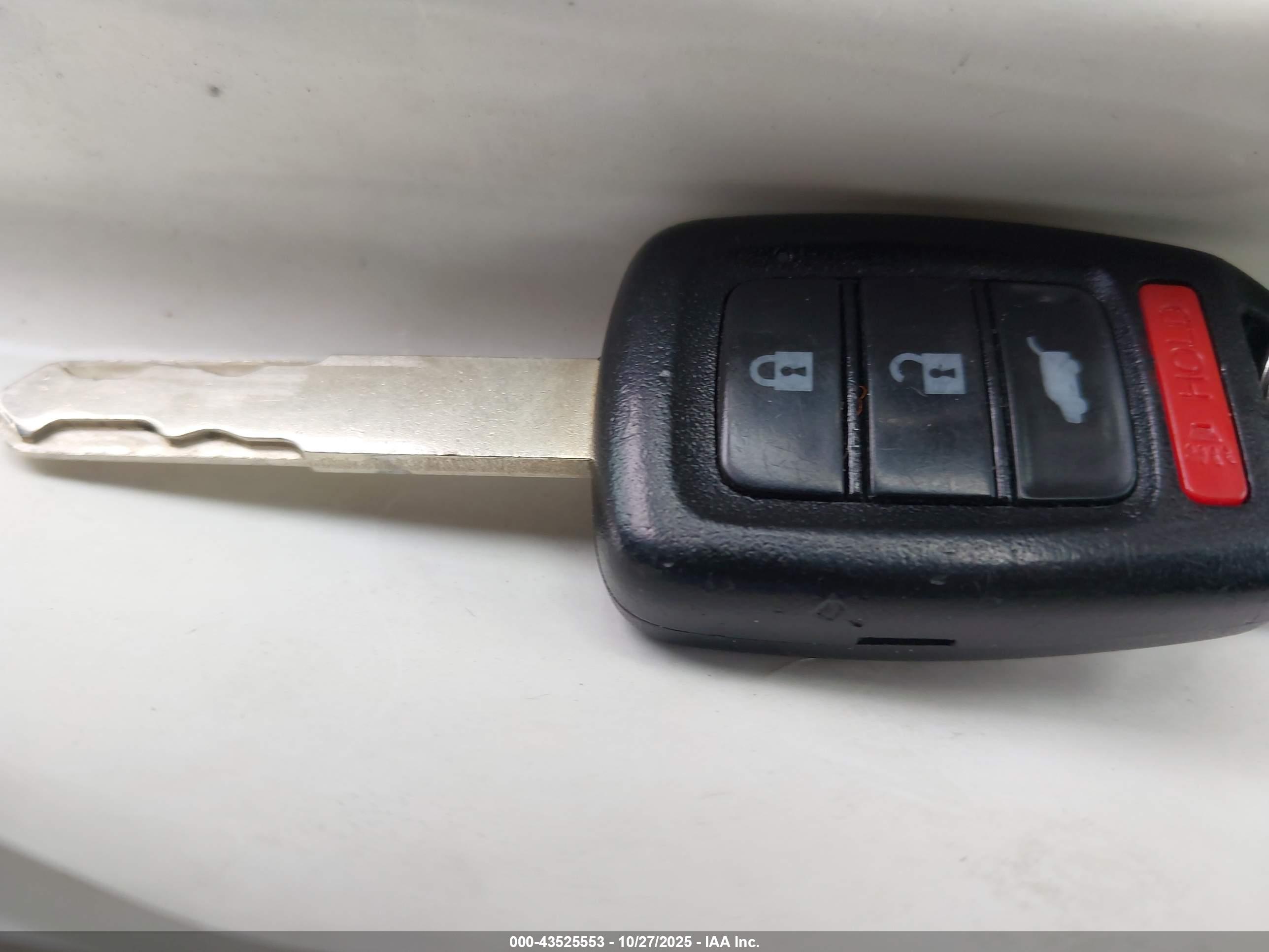 HONDA CR-V image 11