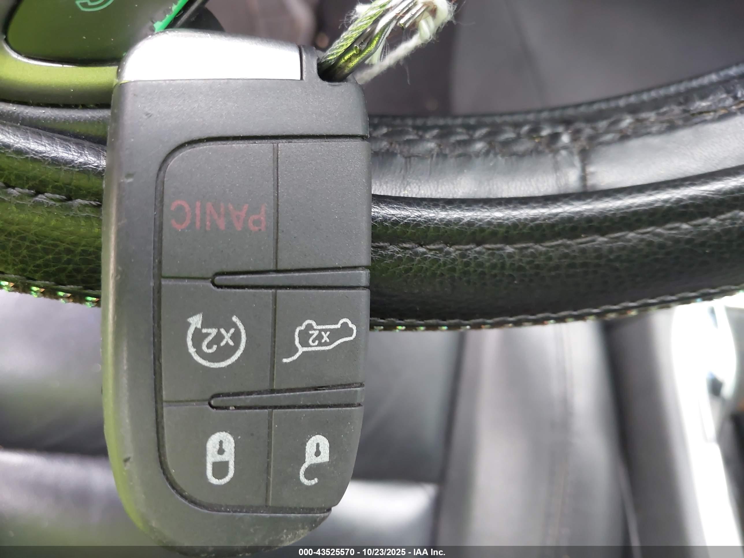 JEEP GRAND image 11