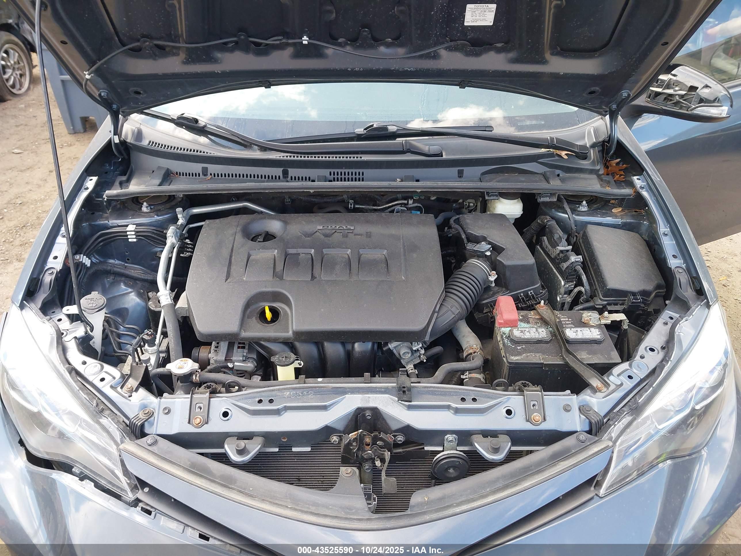 TOYOTA COROLLA image 10