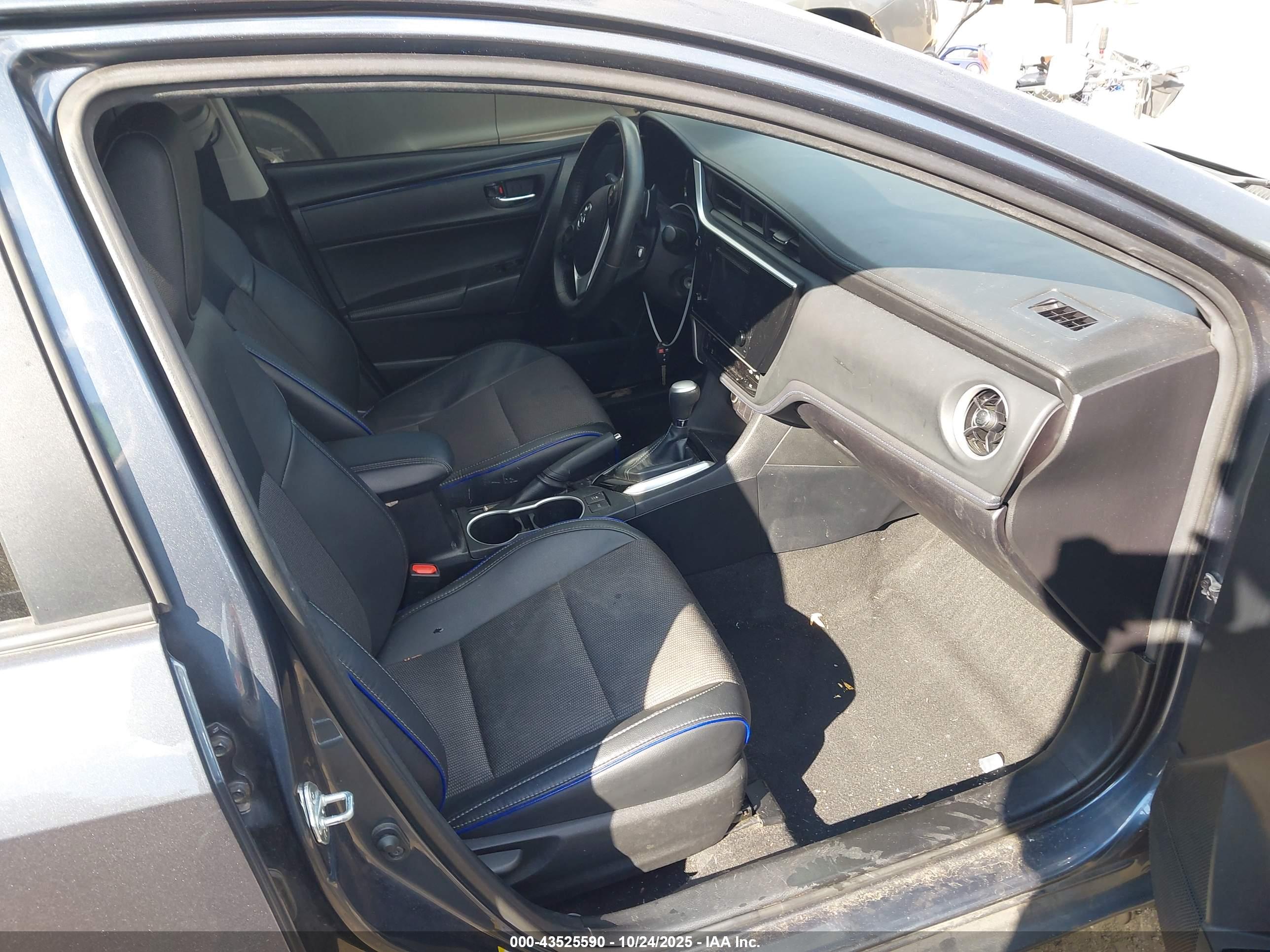 TOYOTA COROLLA image 5
