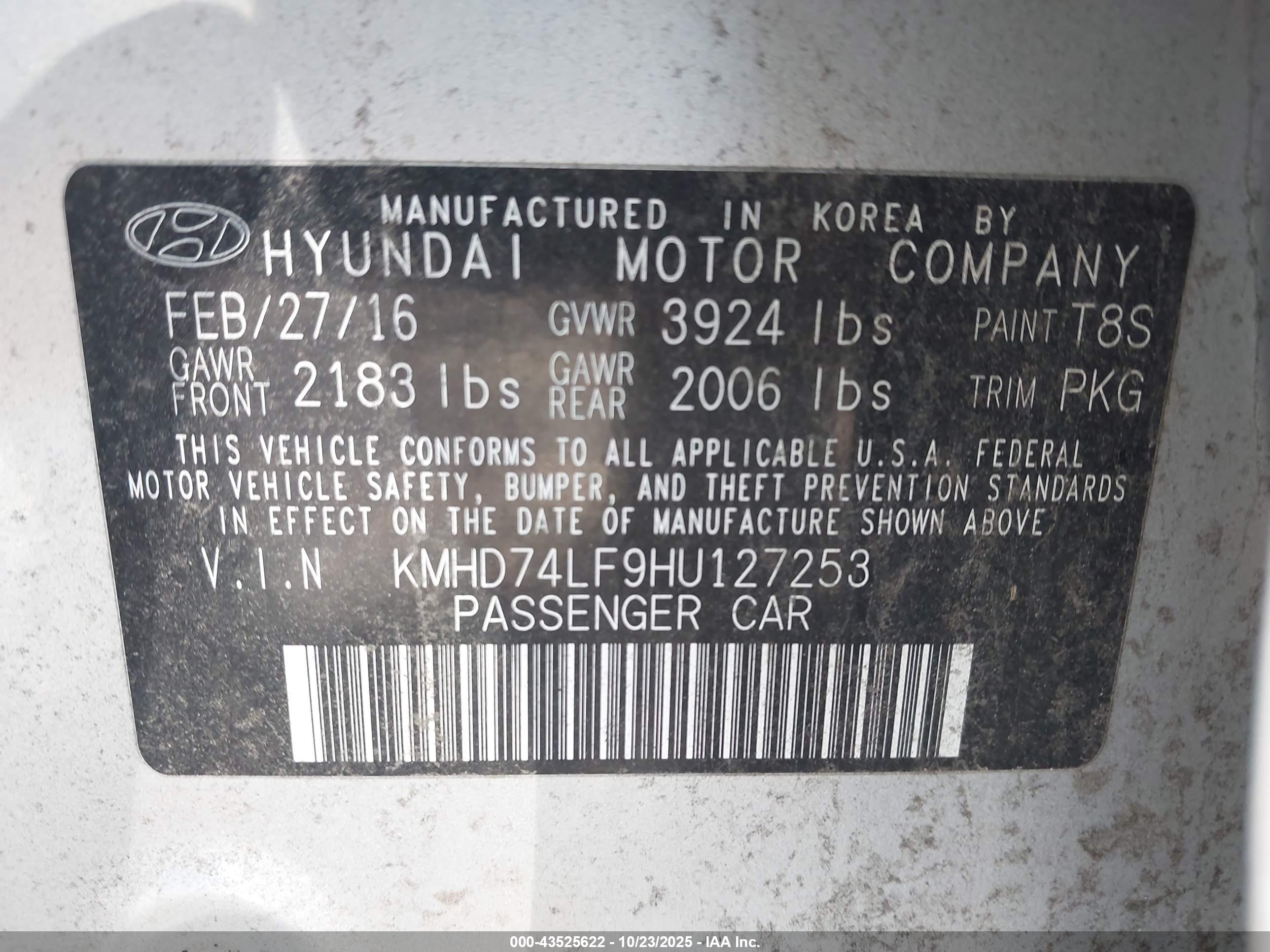 HYUNDAI ELANTRA image 9