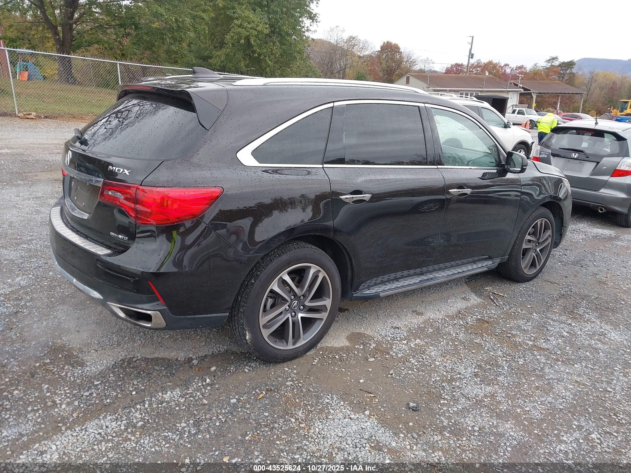 ACURA MDX image 4