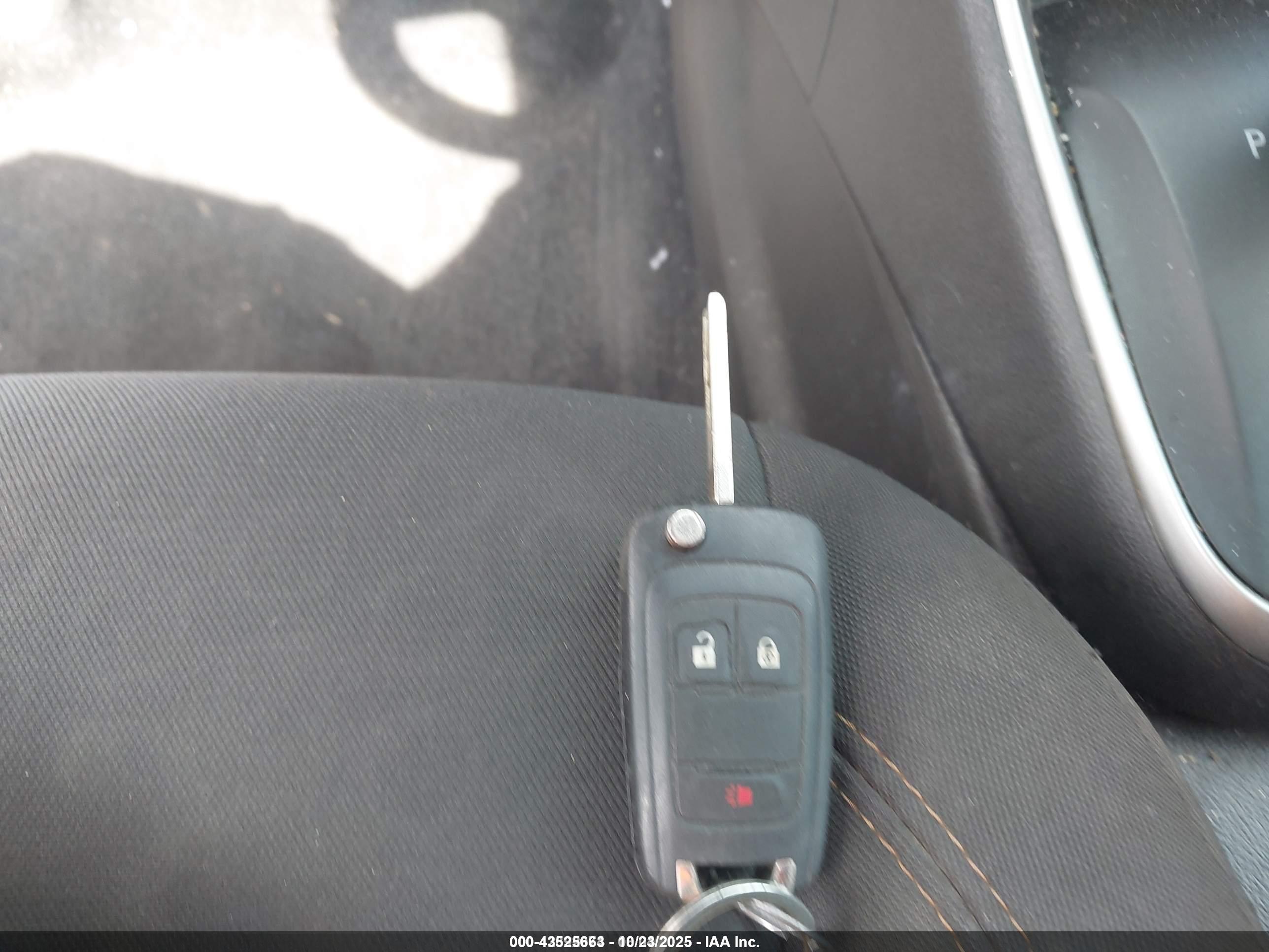 CHEVROLET TRAX image 11