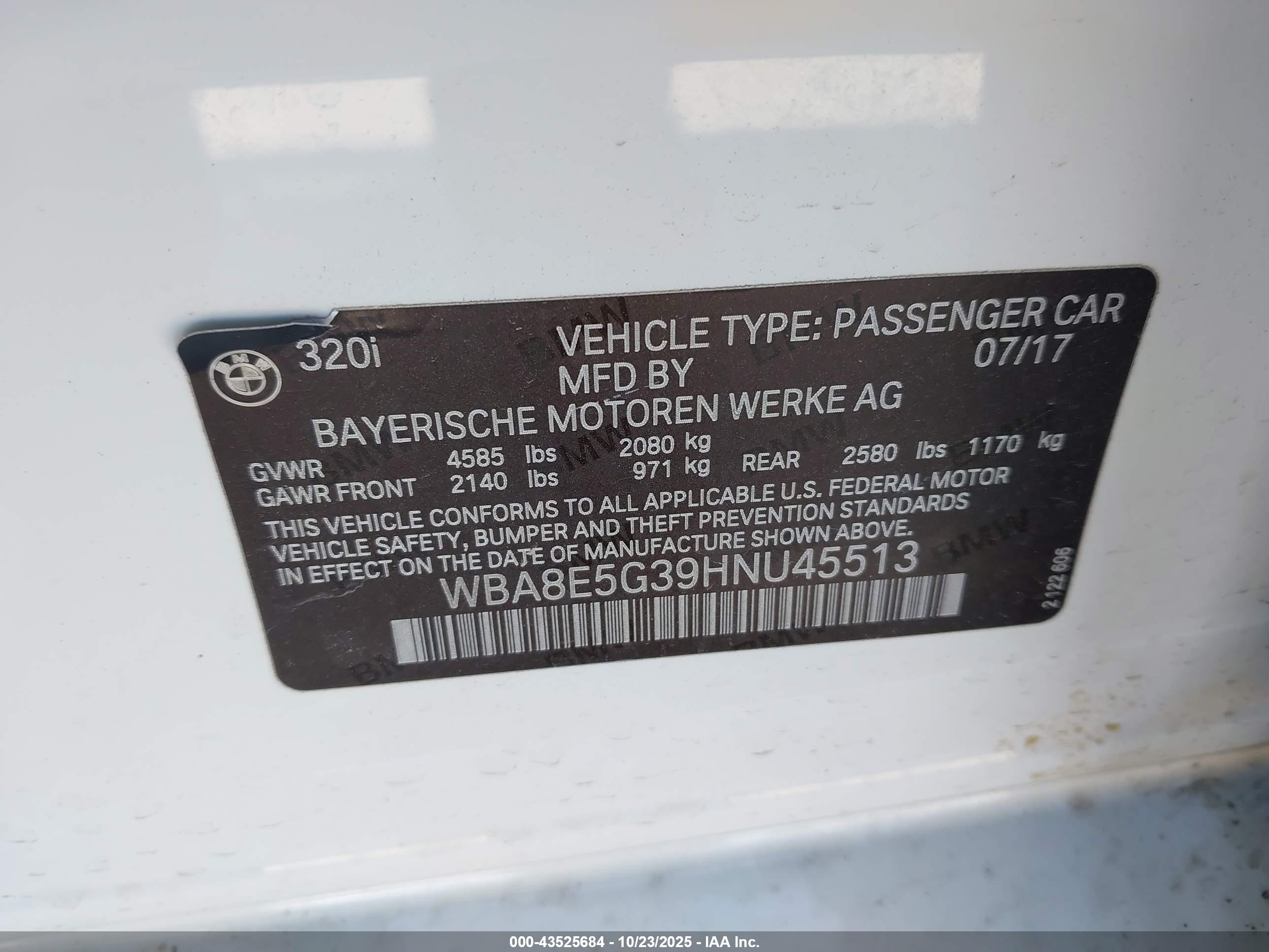 BMW 320I image 9