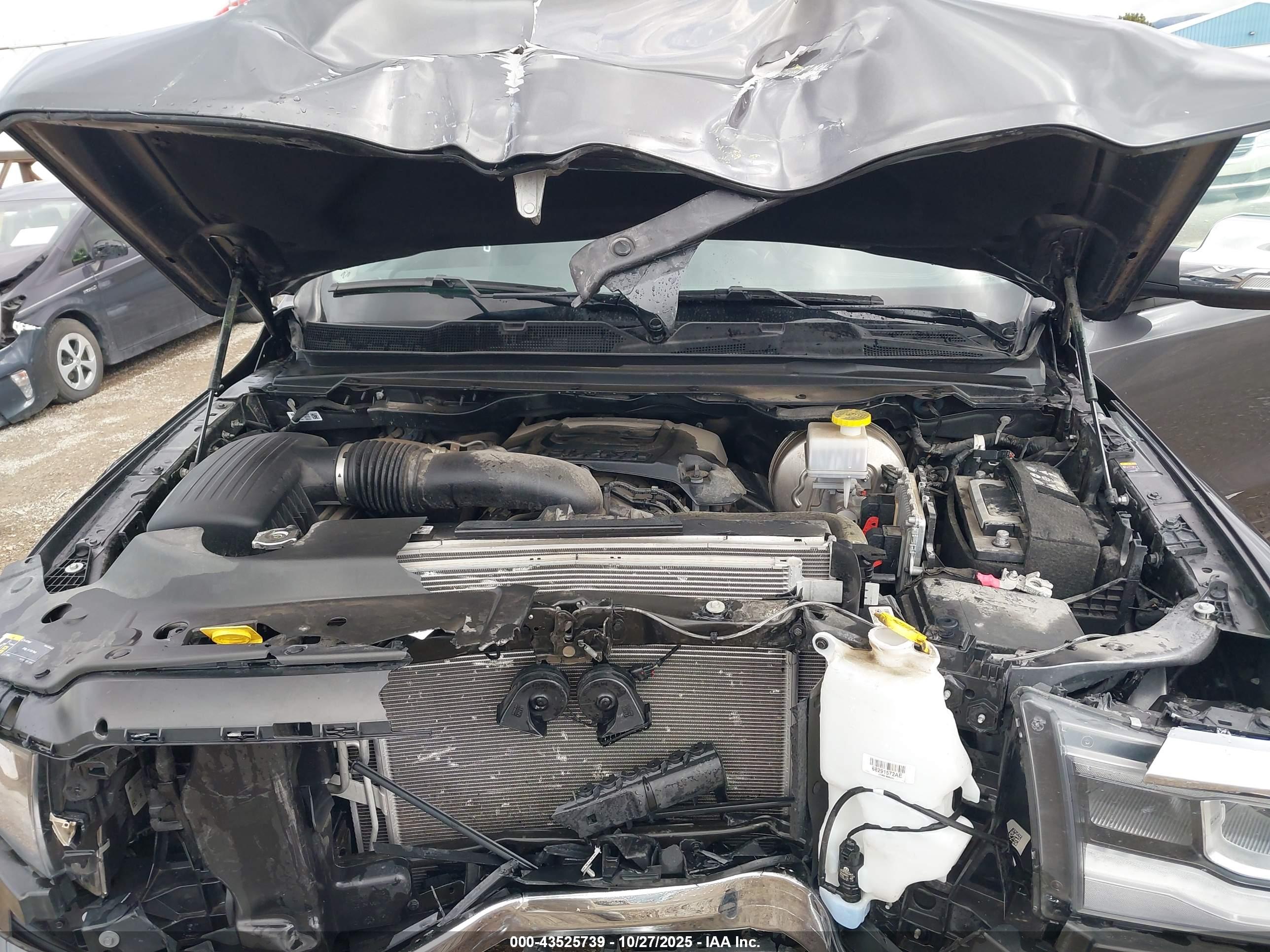 RAM 1500 image 10