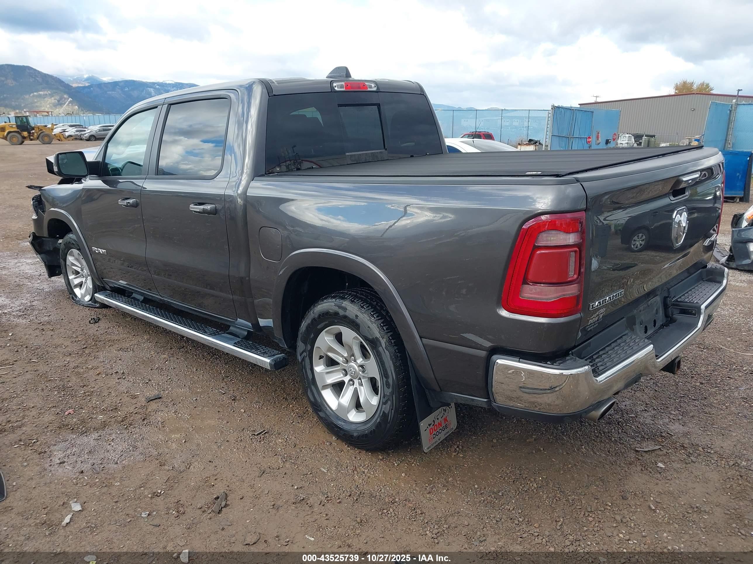 RAM 1500 image 3