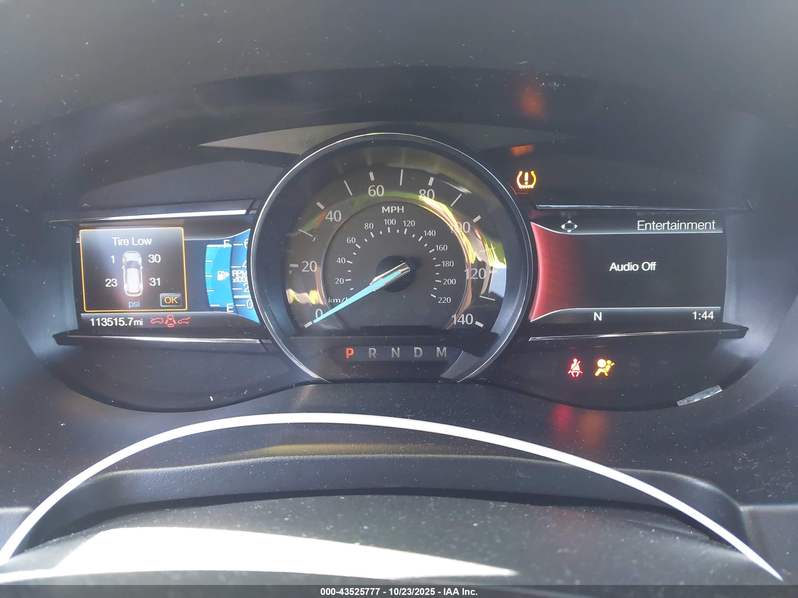 FORD EXPLORER image 7