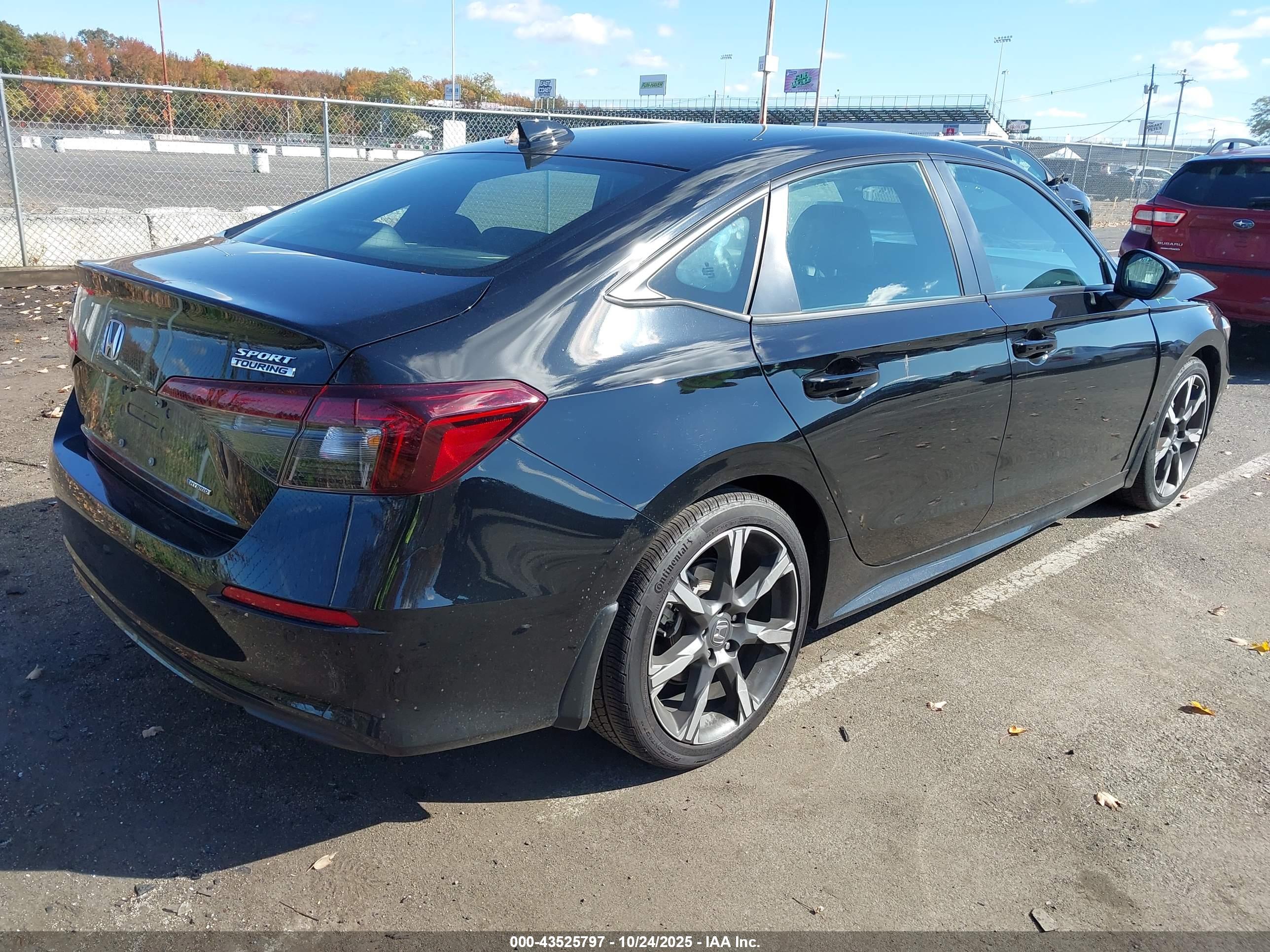 HONDA CIVIC image 4