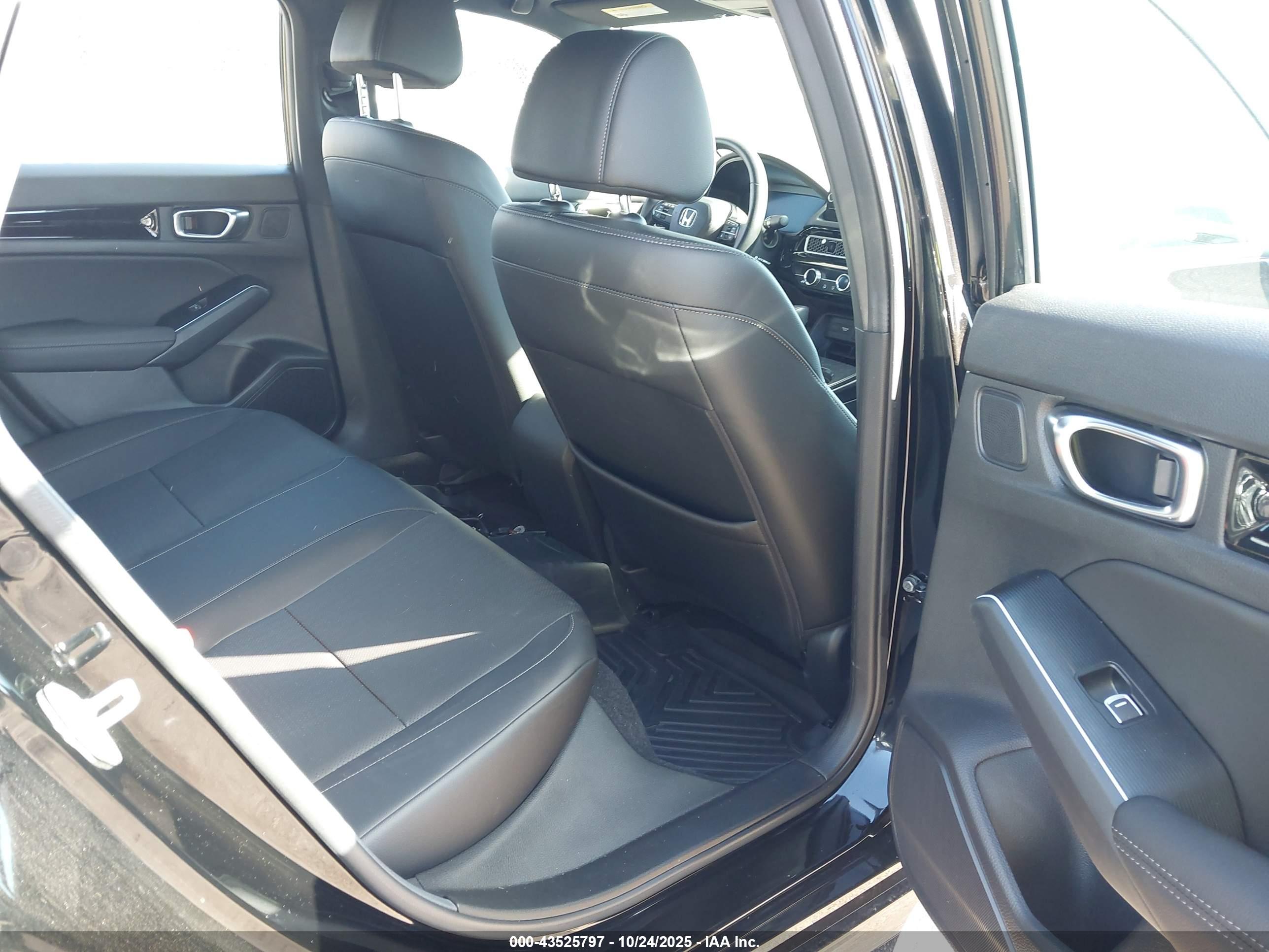 HONDA CIVIC image 8
